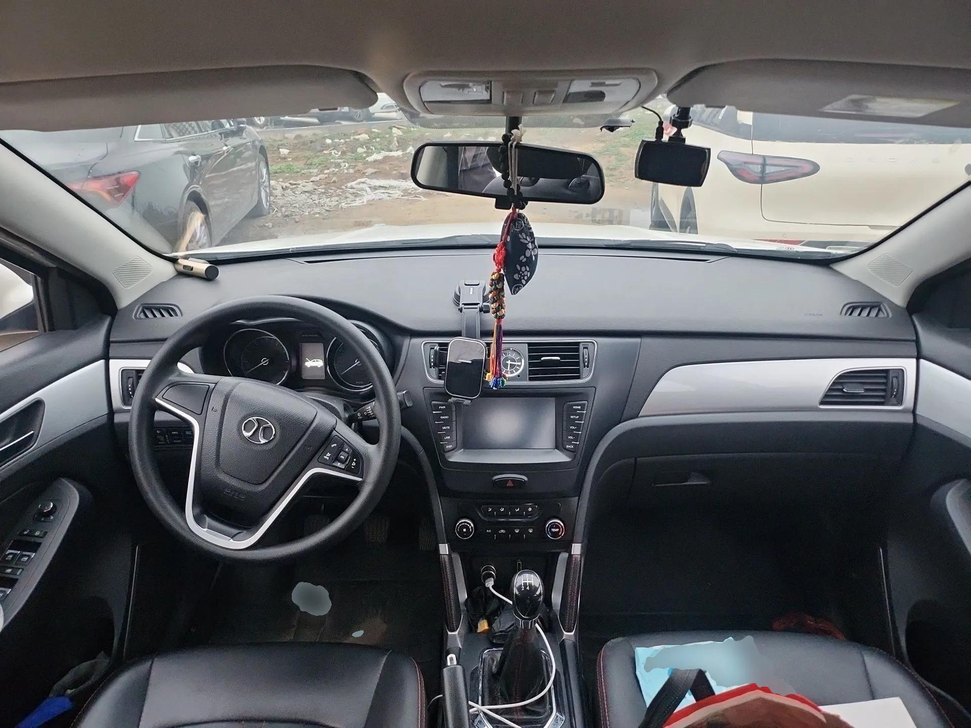 BAIC Senova X55 2016 1.5L Manual Comfort Version — миниатюра 10