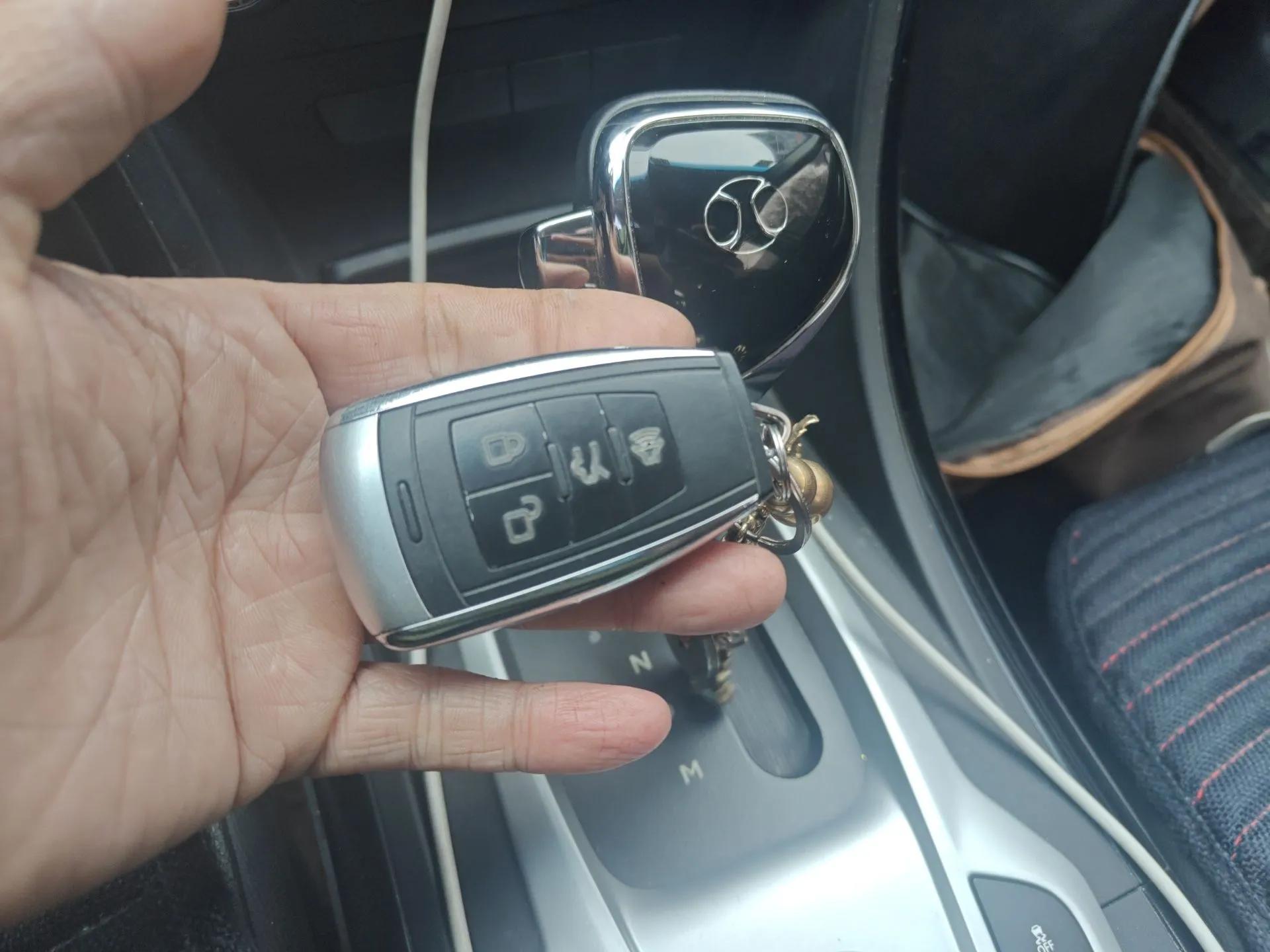 BAIC Senova D70 2018 Performance Version 1.8T Comfort Version — миниатюра 9