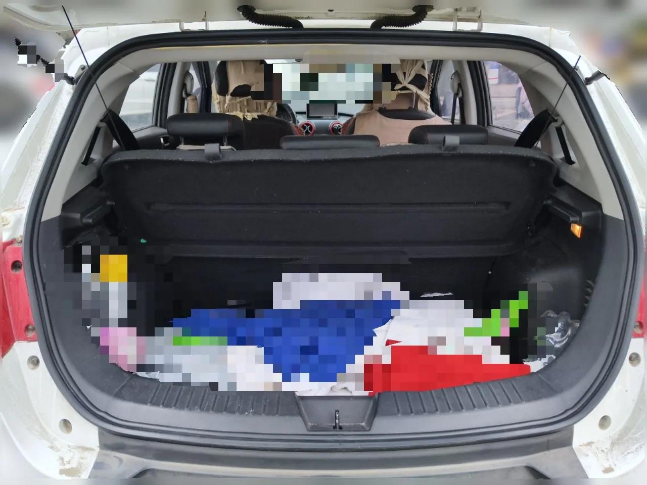 BAIC Senova X25 2015 1.5L manual Comfort trim level — миниатюра 20