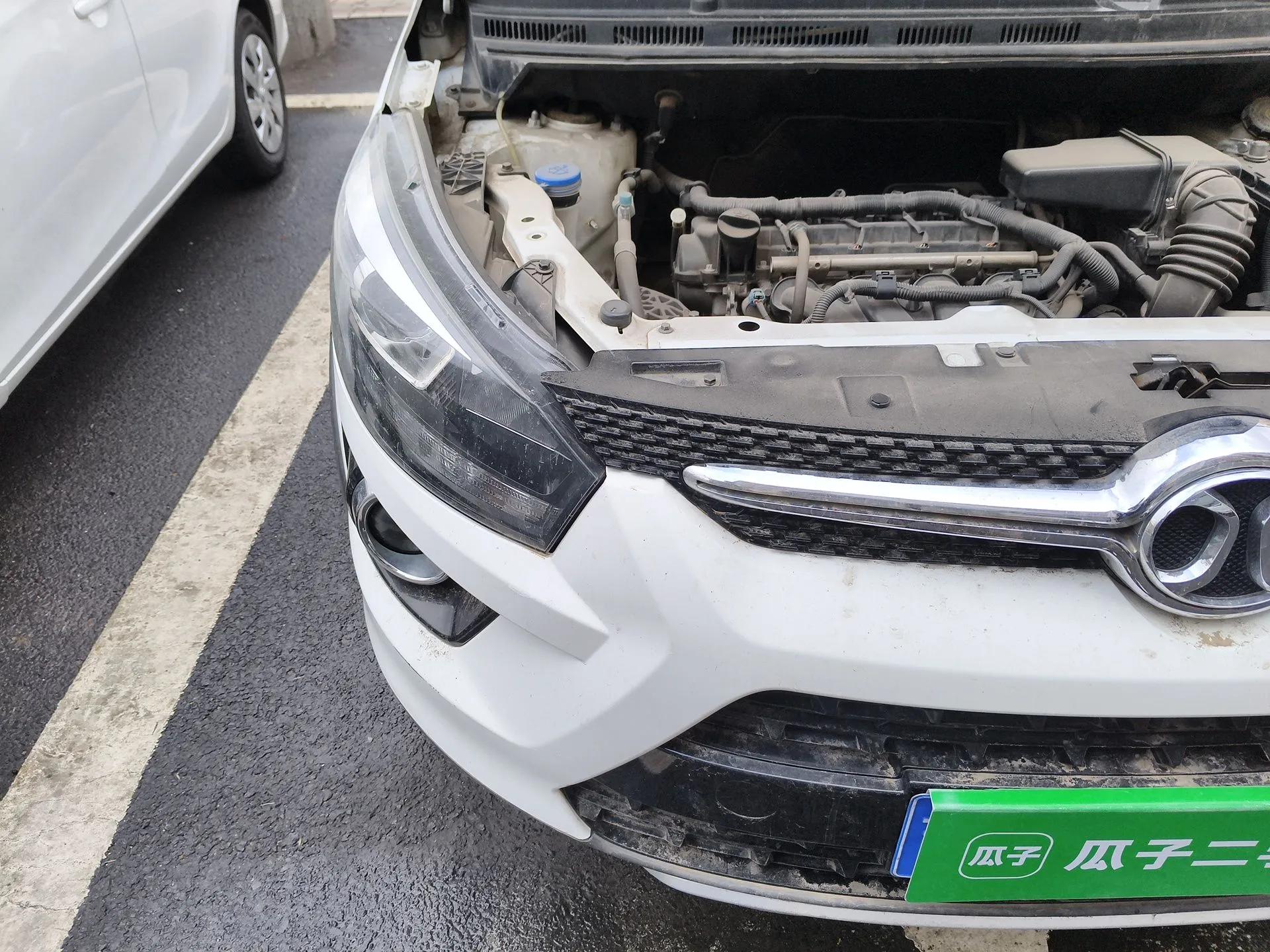 BAIC Senova X25 2015 1.5L manual Comfort trim level — миниатюра 7