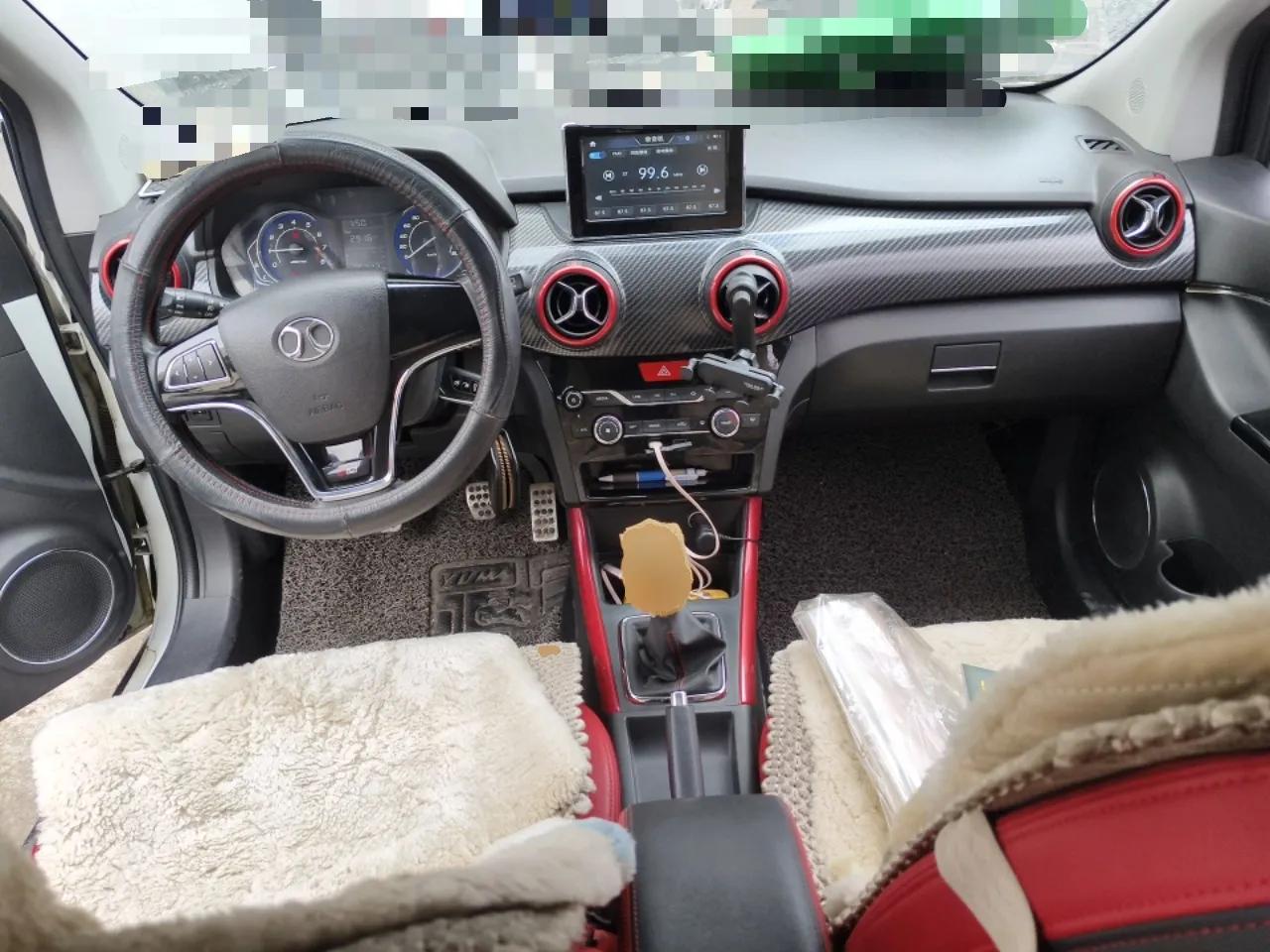 BAIC Senova X25 2015 1.5L manual Comfort trim level — миниатюра 10
