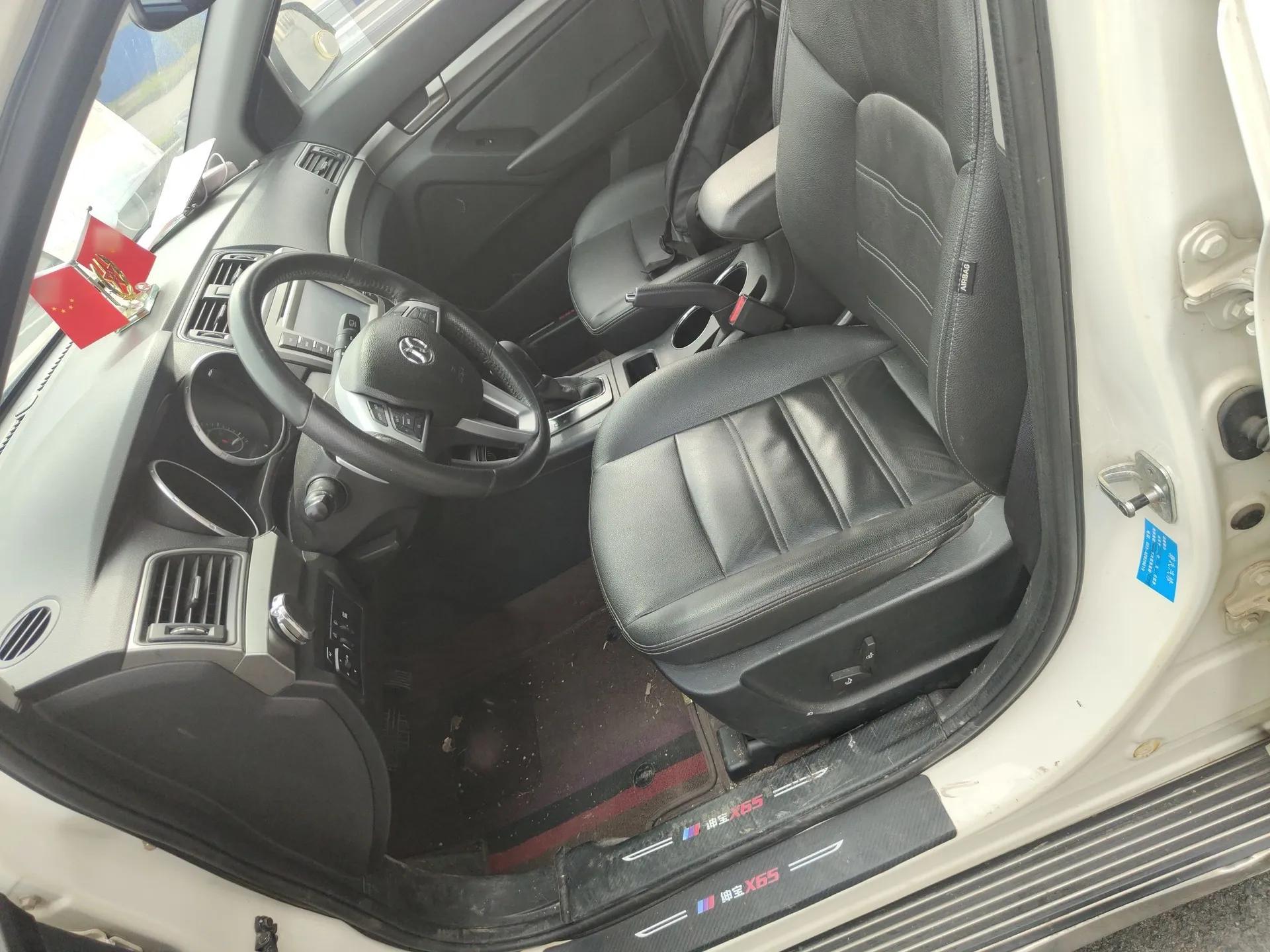 BAIC Senova X65 2015 2.0T Automatic Elite Model — миниатюра 18