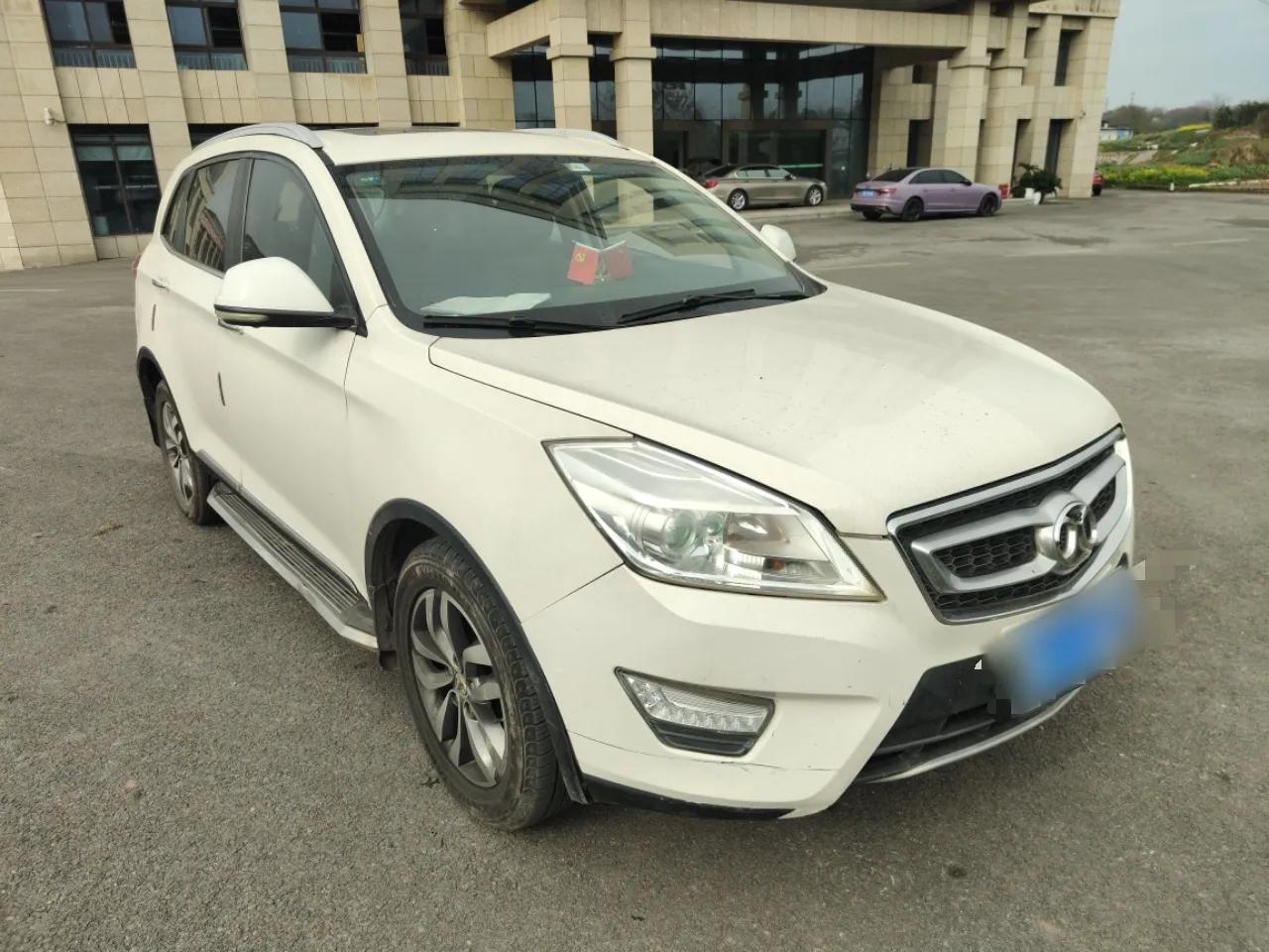 BAIC Senova X65 2015 2.0T Automatic Elite Model — миниатюра 3