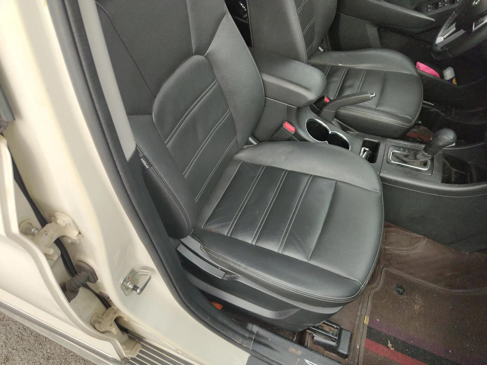 BAIC Senova X65 2015 2.0T Automatic Elite Model — миниатюра 23