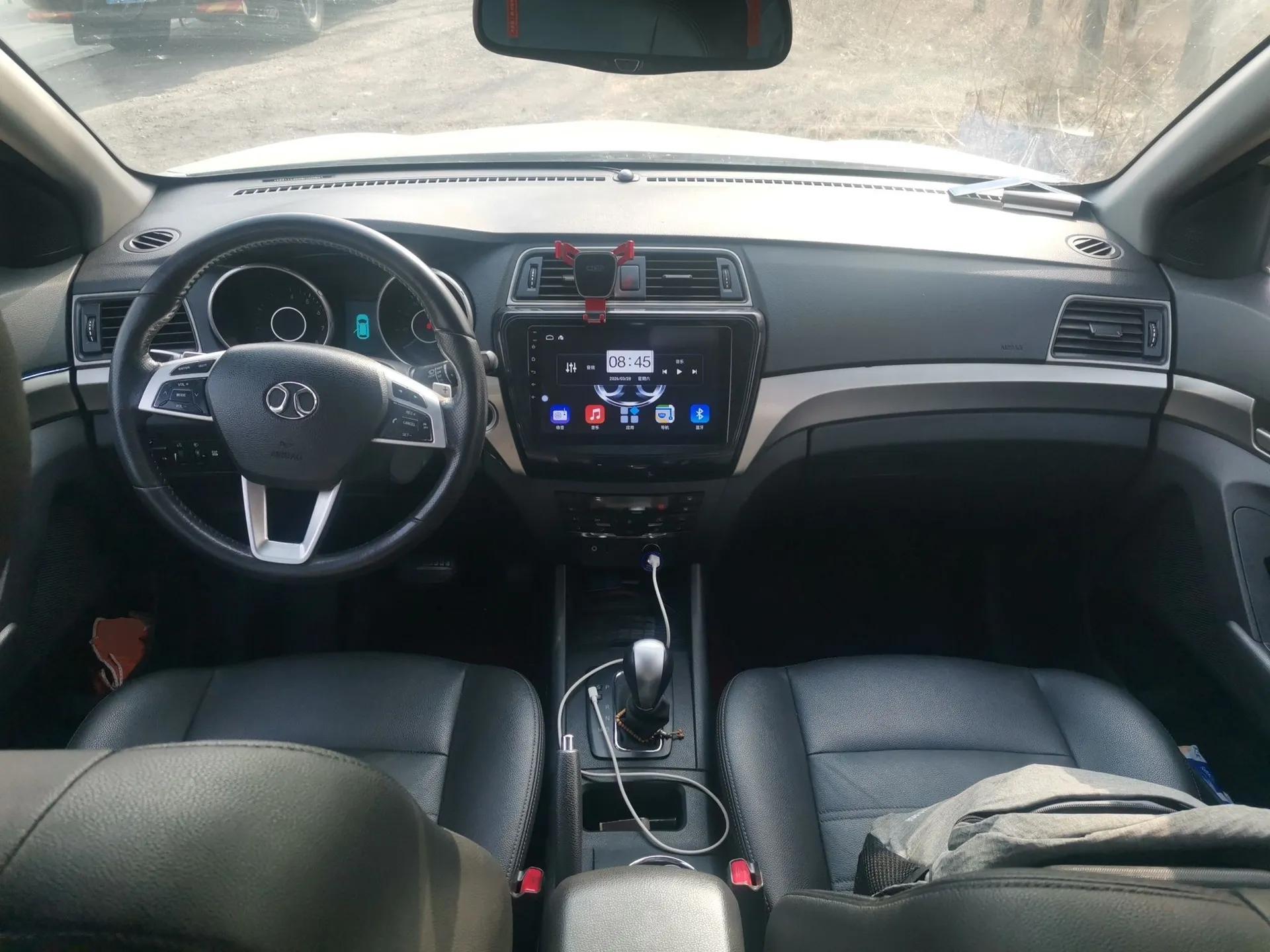 BAIC Senova X65 2015 2.0T Automatic Elite Model — миниатюра 10