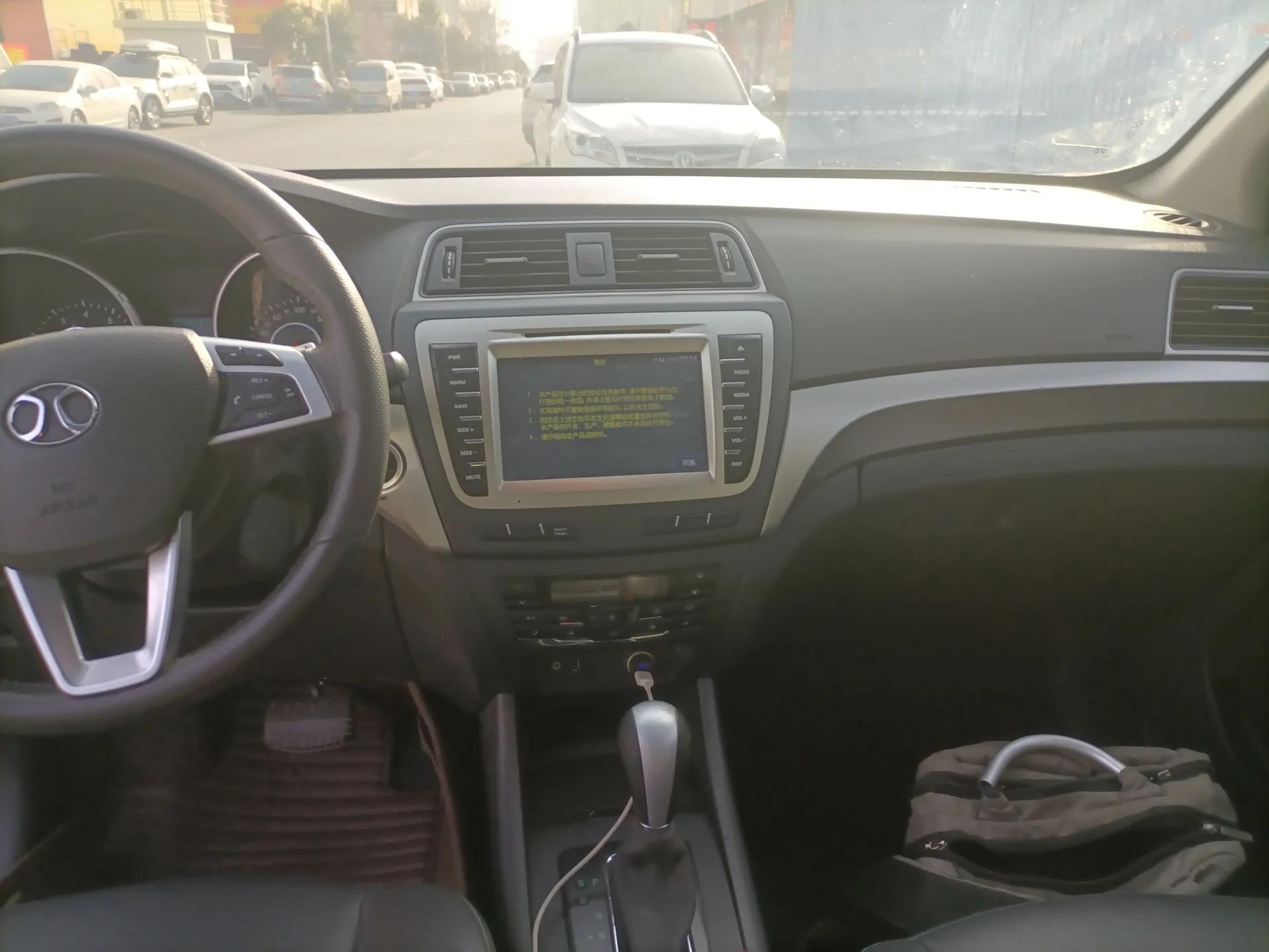BAIC Senova X65 2015 2.0T Automatic Elite Model — миниатюра 15