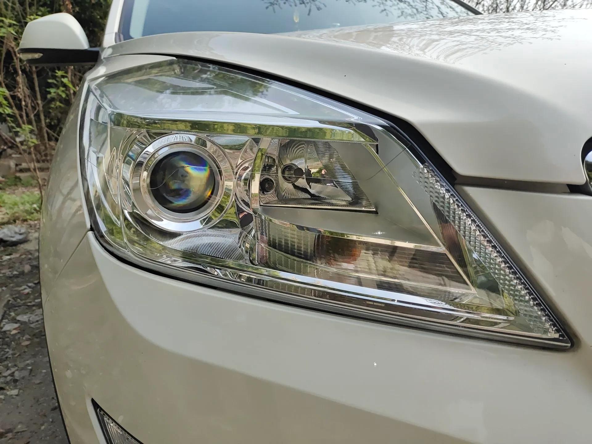 BAIC Senova X65 2015 2.0T Automatic Elite Model — миниатюра 7