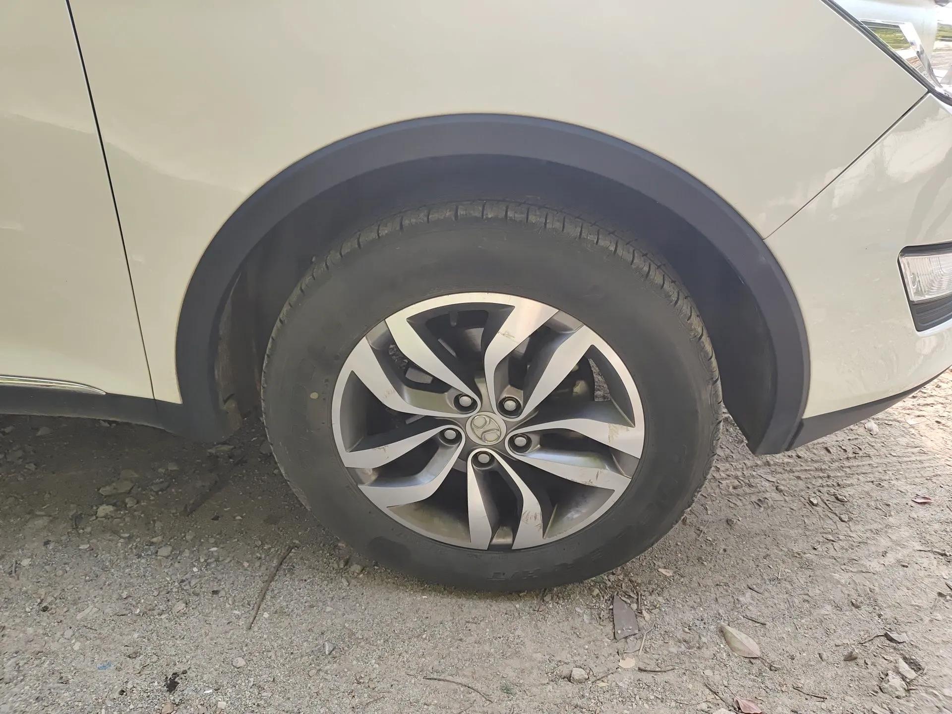 BAIC Senova X65 2015 2.0T Automatic Elite Model — миниатюра 8