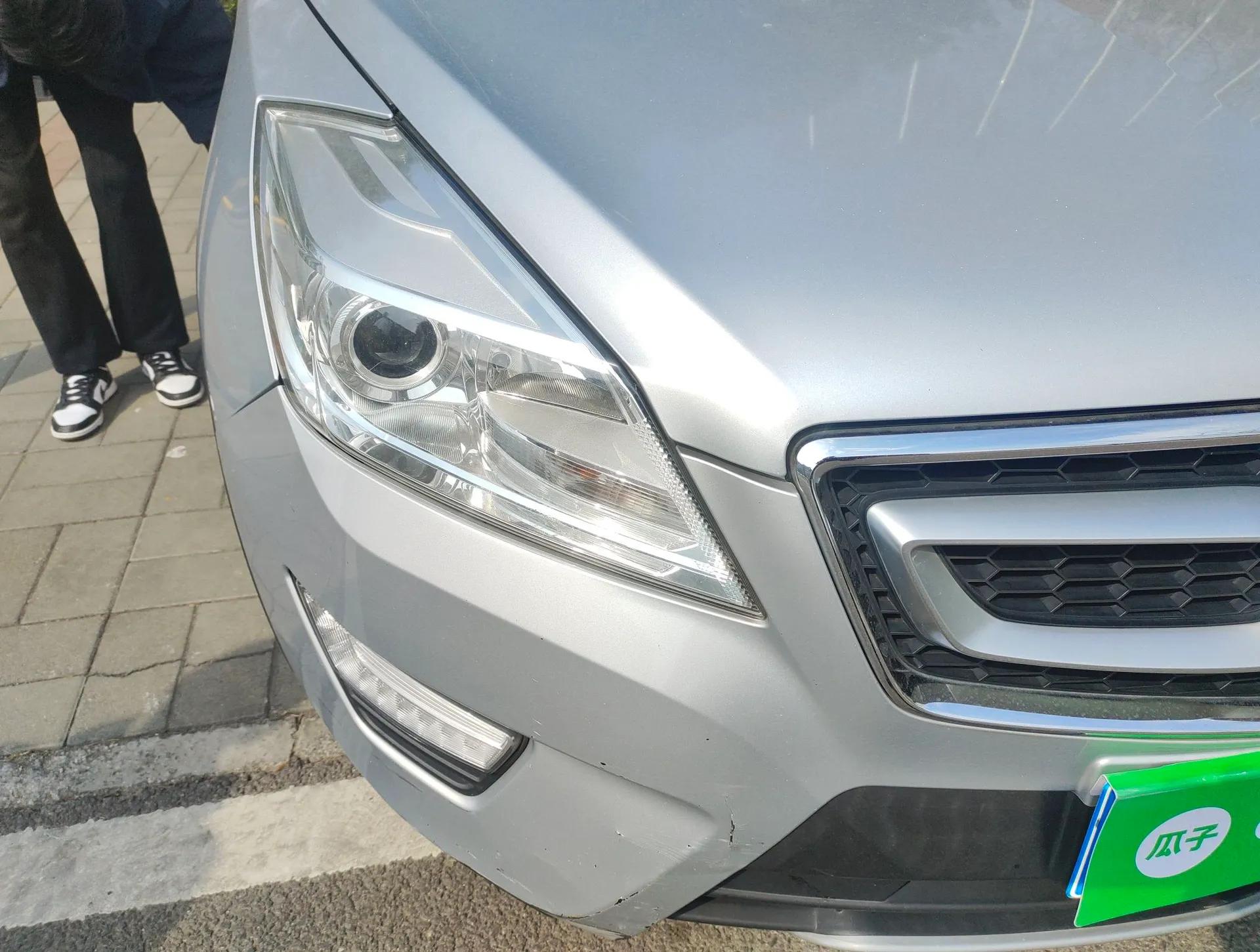 BAIC Senova X65 2015 2.0T Automatic Elite Model — миниатюра 7