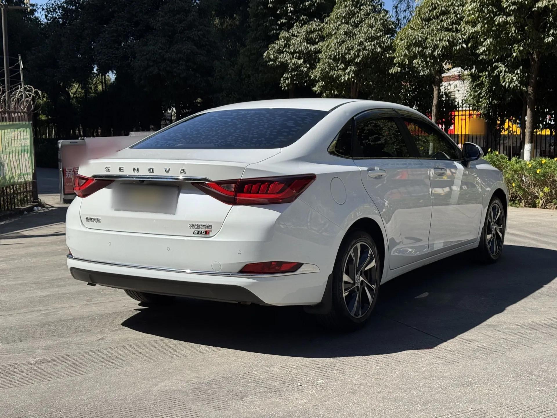 BAIC Beijing U7 2019 1.5T Manual Elite Version China VI — миниатюра 7