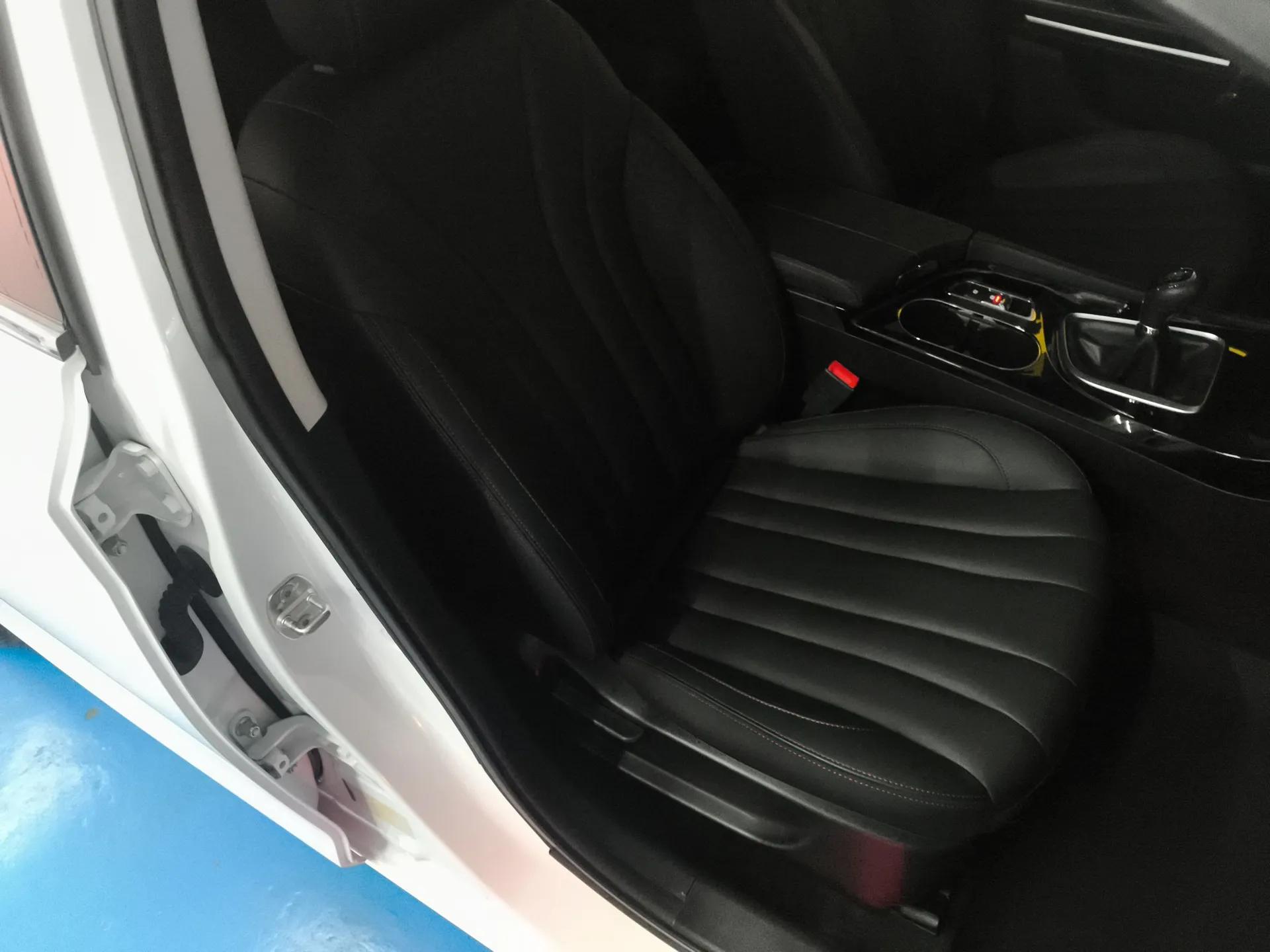 BAIC Beijing U7 2019 1.5T Manual Elite Version China VI — миниатюра 10