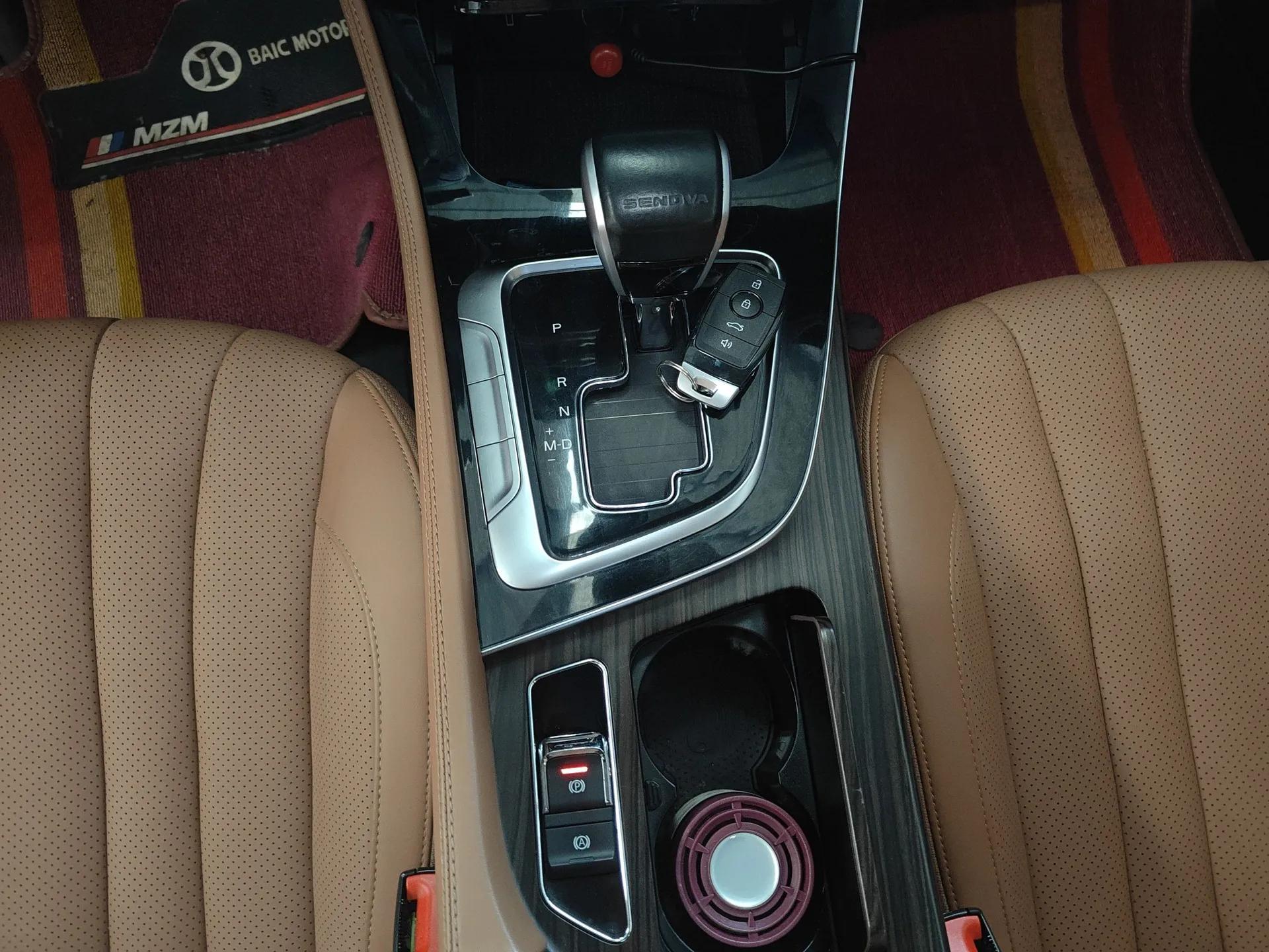 BAIC Beijing U7 2019 1.5T CVT New Smart Version China VI Emission Standard — миниатюра 17