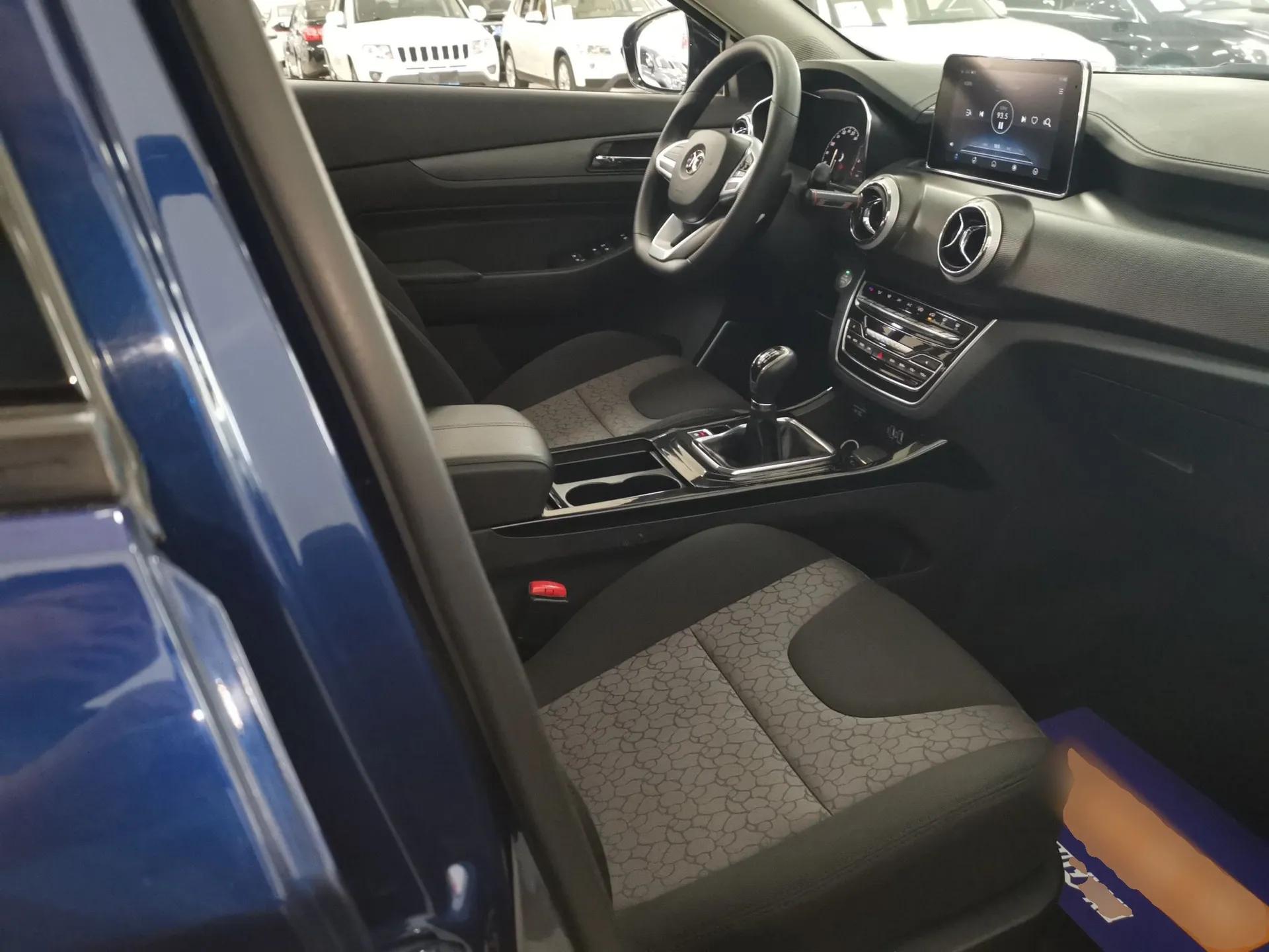BAIC Beijing X5 2018 1.5T Manual Advance Version China V — миниатюра 23
