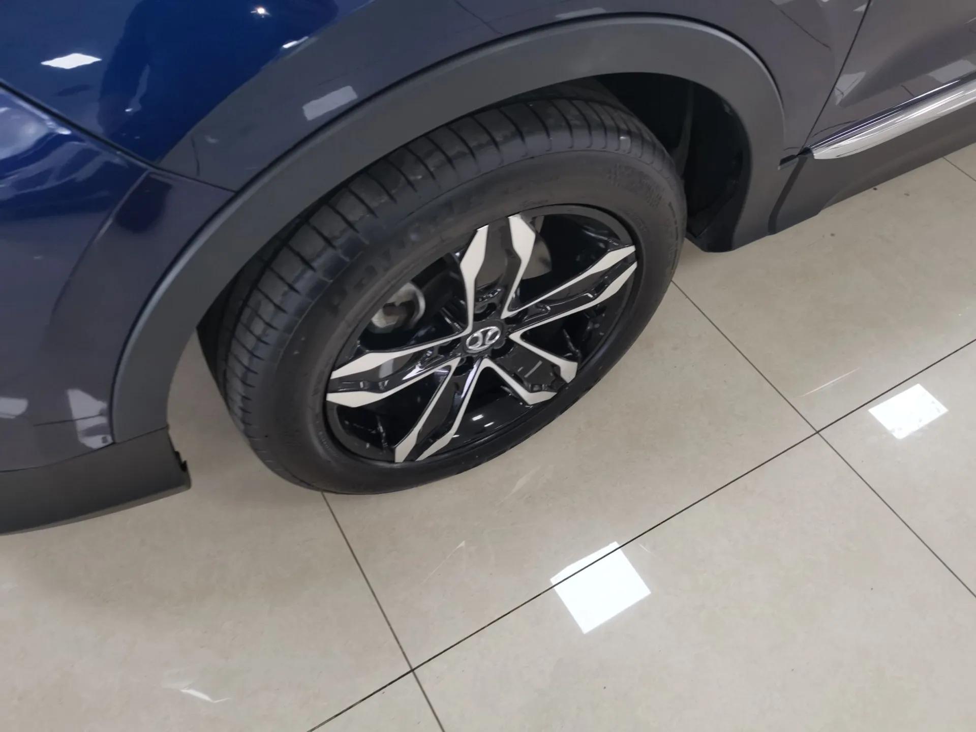 BAIC Beijing X5 2018 1.5T Manual Advance Version China V — миниатюра 9