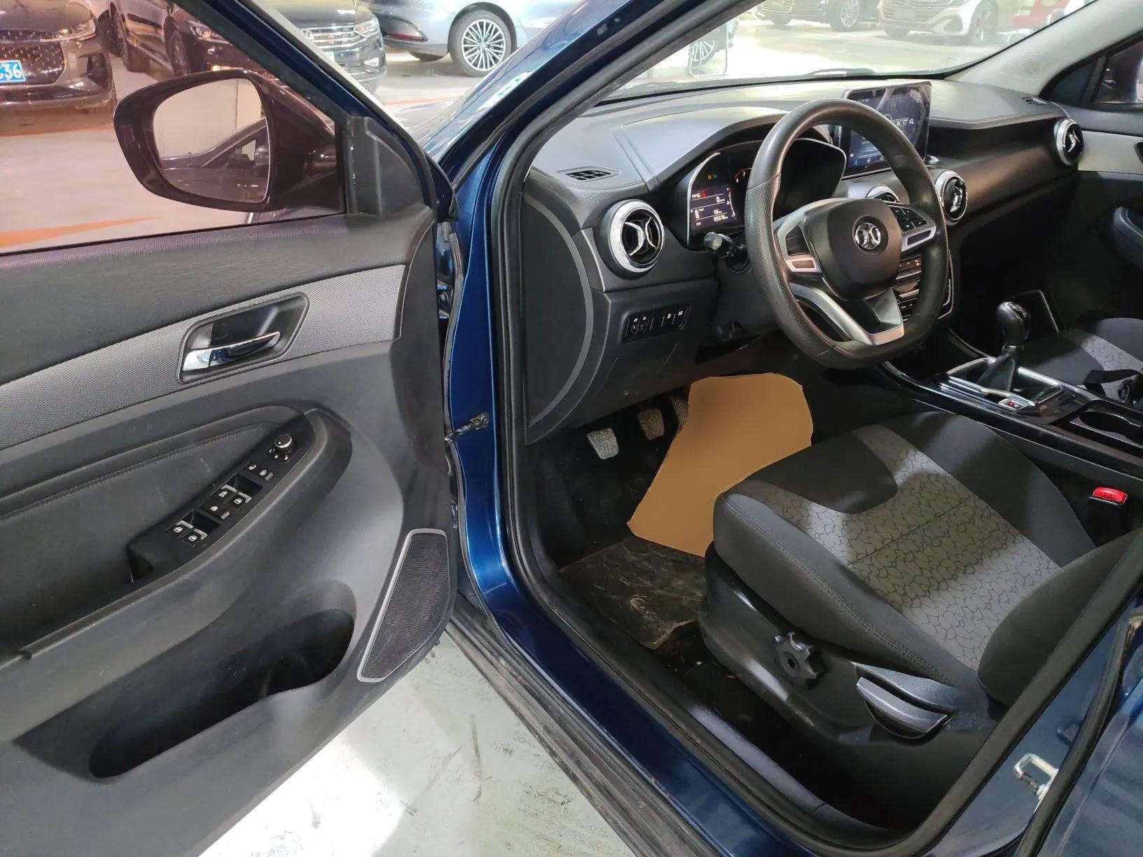 BAIC Beijing X5 2018 1.5T Manual Advance Version China V — миниатюра 19