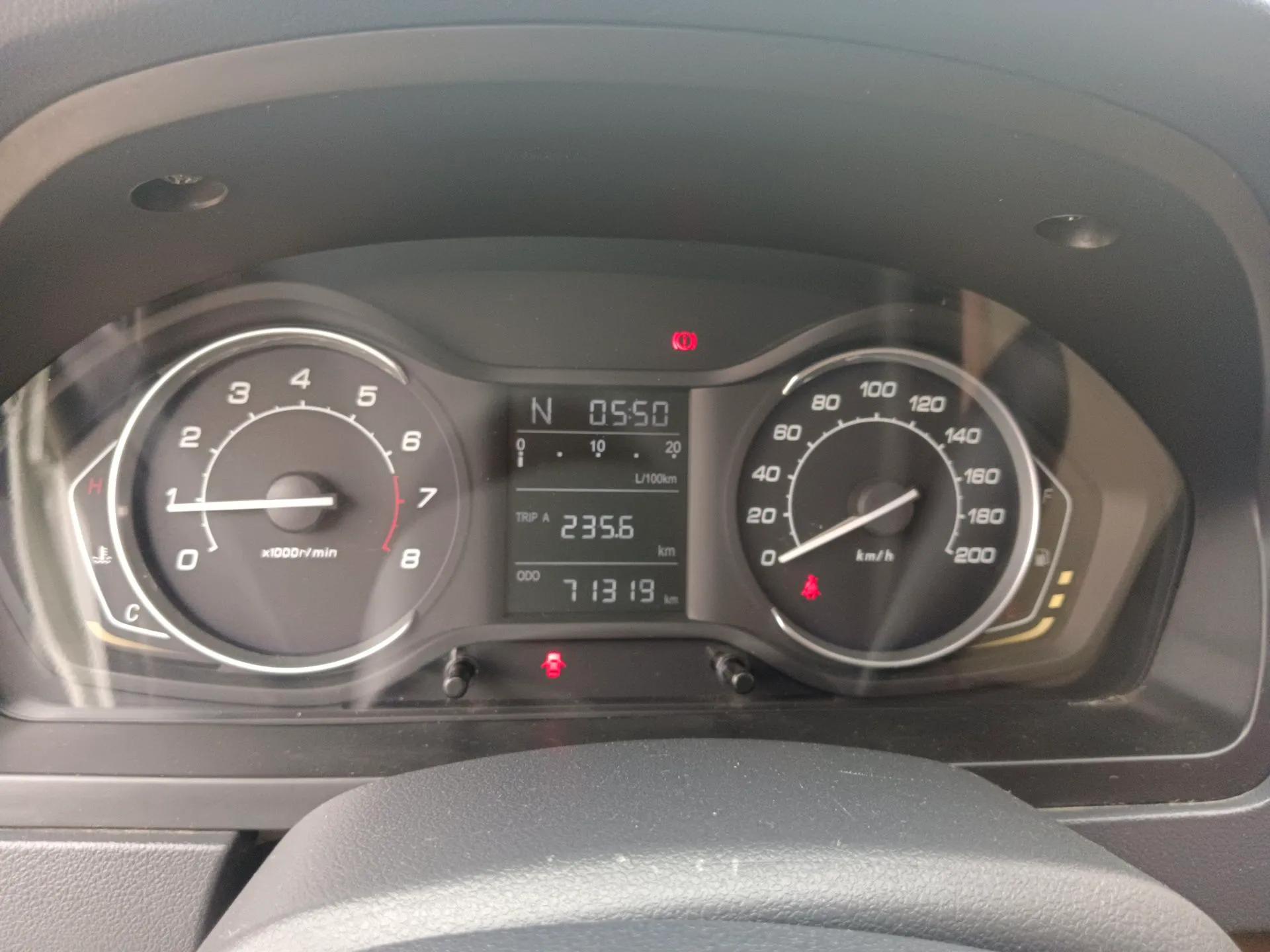 BAIC Senova D20 2015 Hatchback 1.5L Automatic Joyful Edition — миниатюра 12