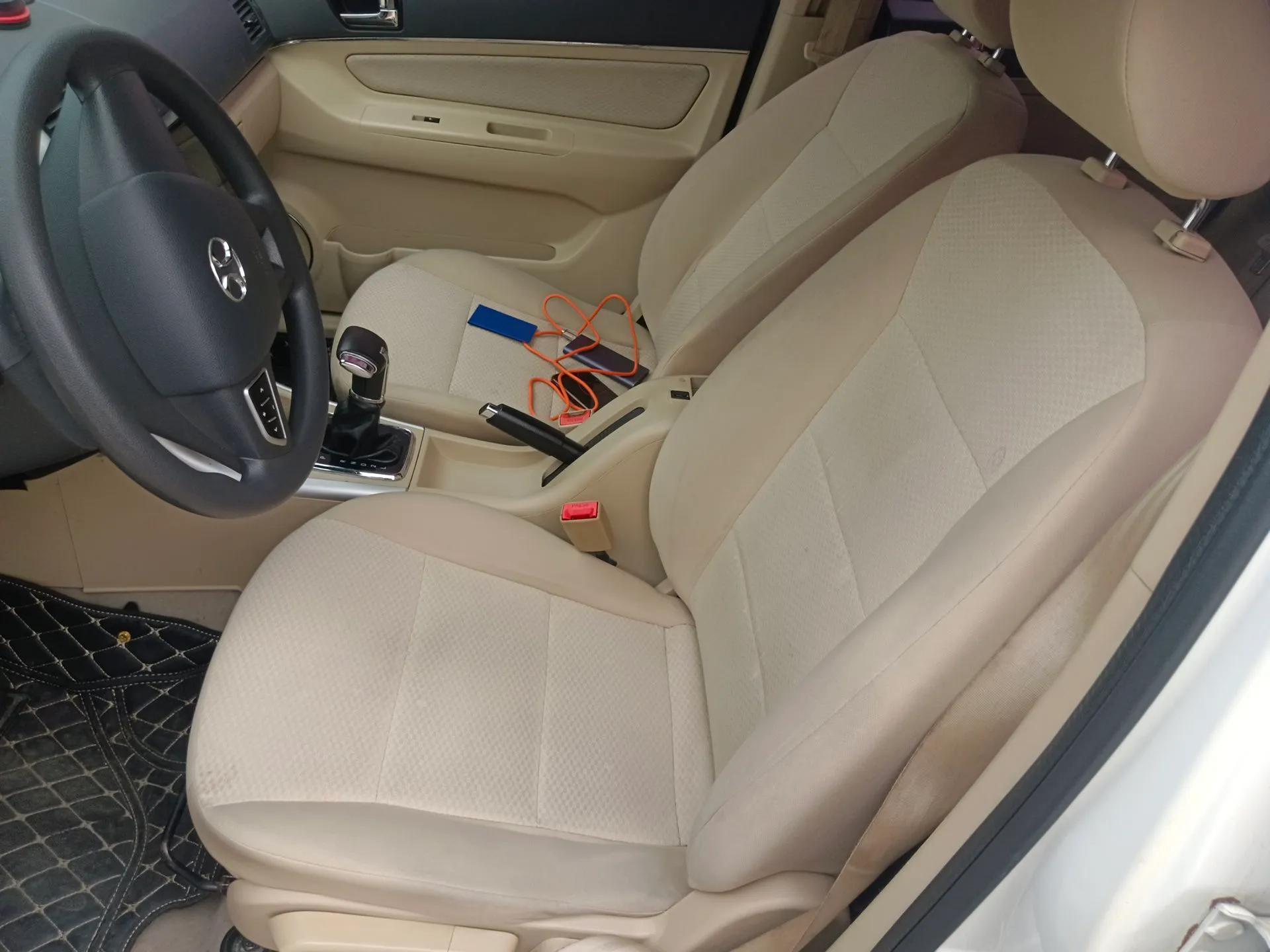 BAIC Senova D20 2015 Hatchback 1.5L Automatic Joyful Edition — миниатюра 16