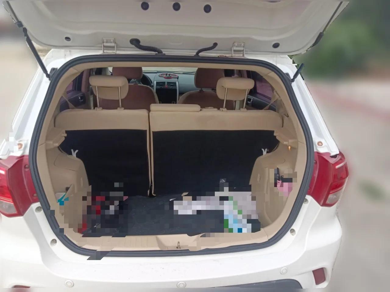 BAIC Senova D20 2015 Hatchback 1.5L Automatic Joyful Edition — миниатюра 20