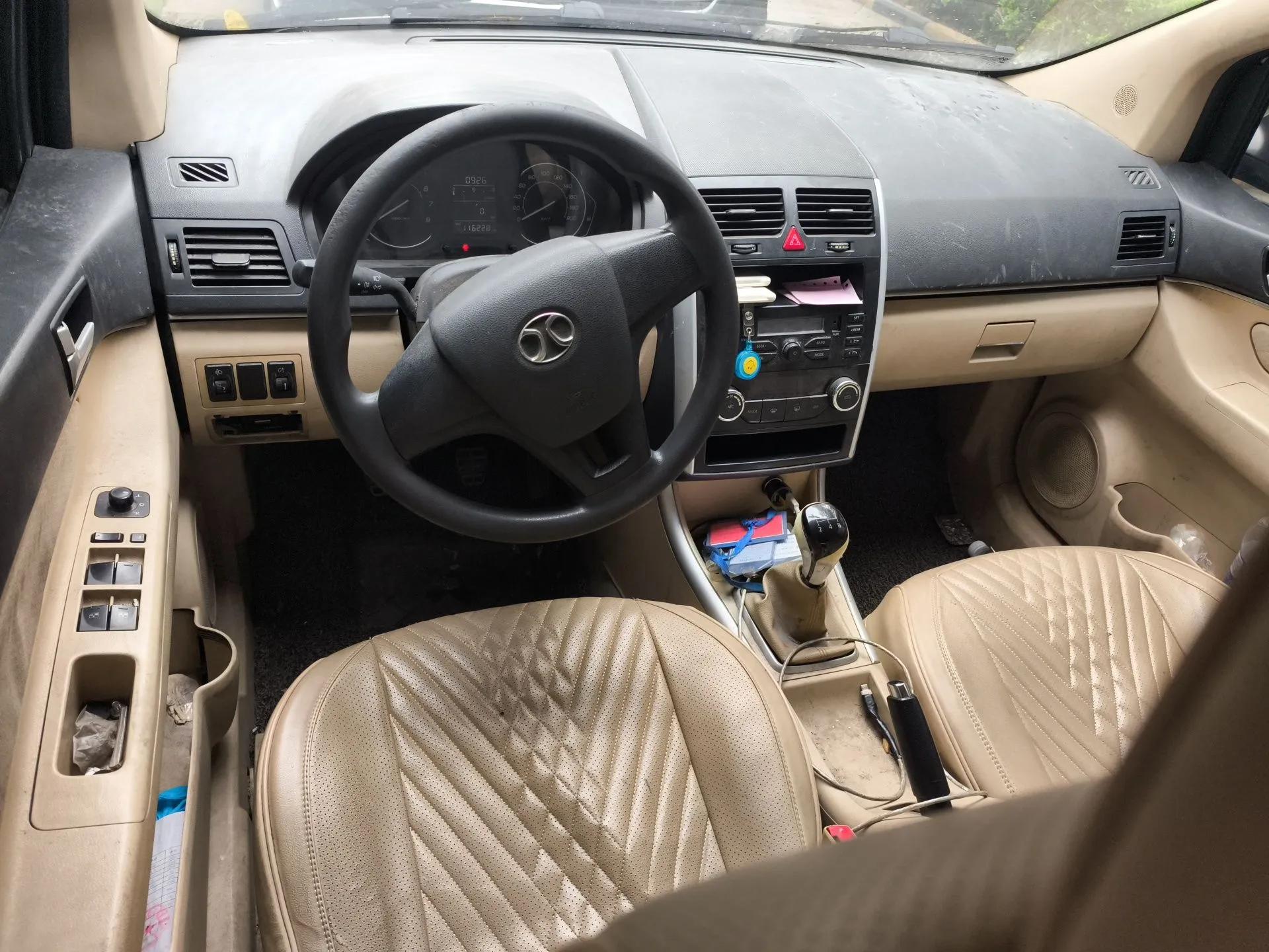 BAIC Senova D20 2015 Hatchback 1.3L Manual Joy Edition — миниатюра 10