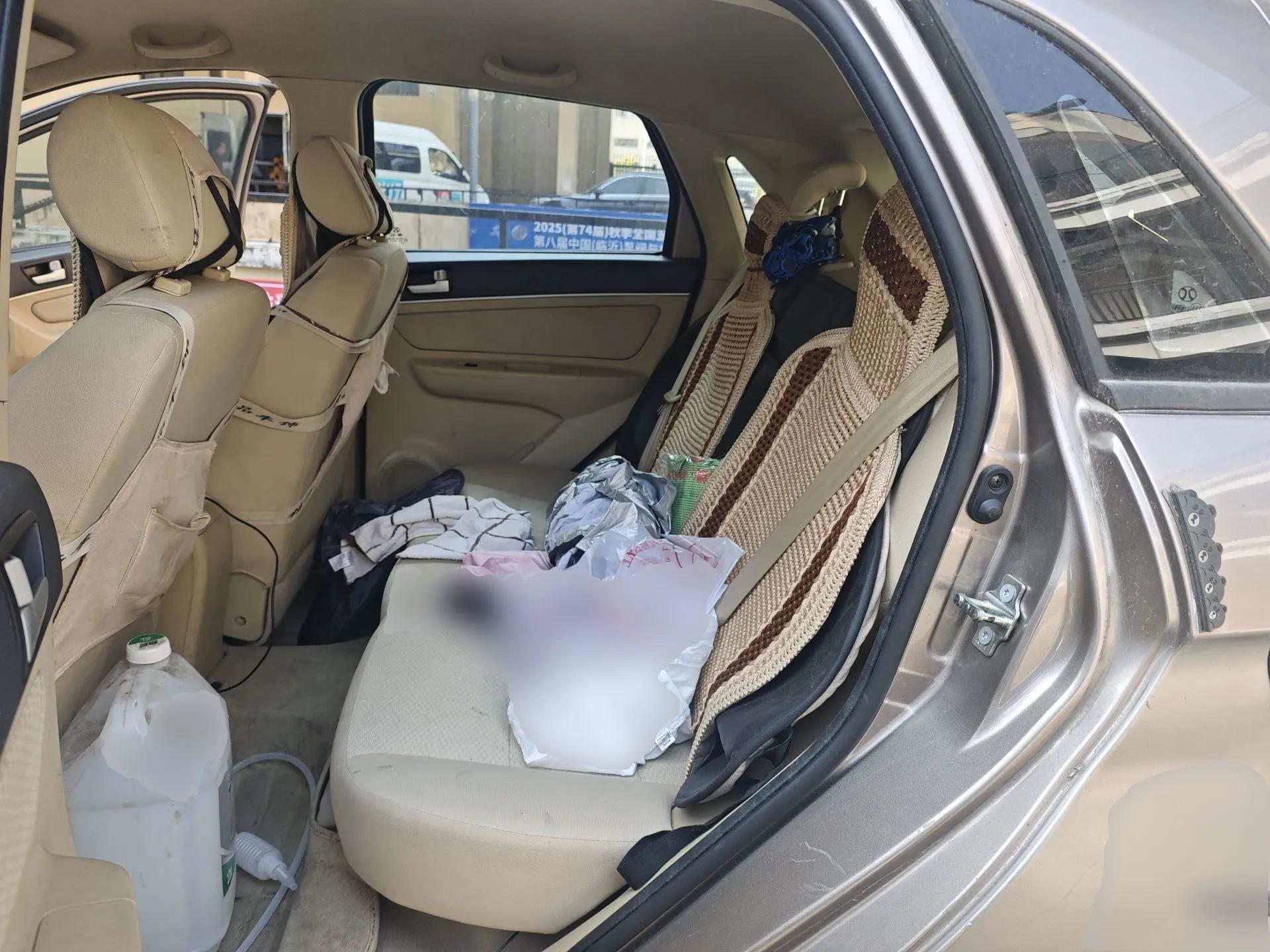 BAIC Senova D20 2015 Hatchback 1.3L Manual Leisure Edition — миниатюра 18
