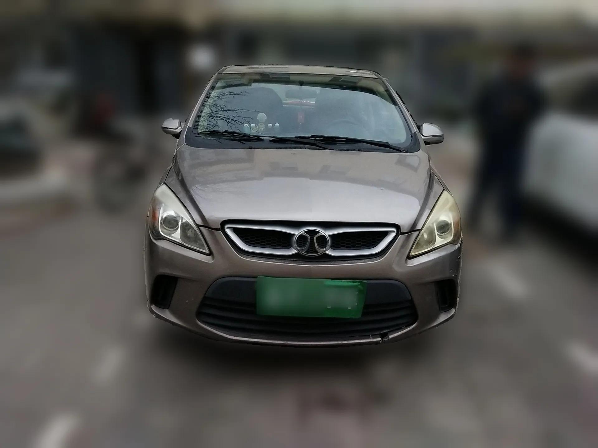 BAIC Senova D20 2015 Sedan 1.5L Automatic Lotte Edition — миниатюра 2