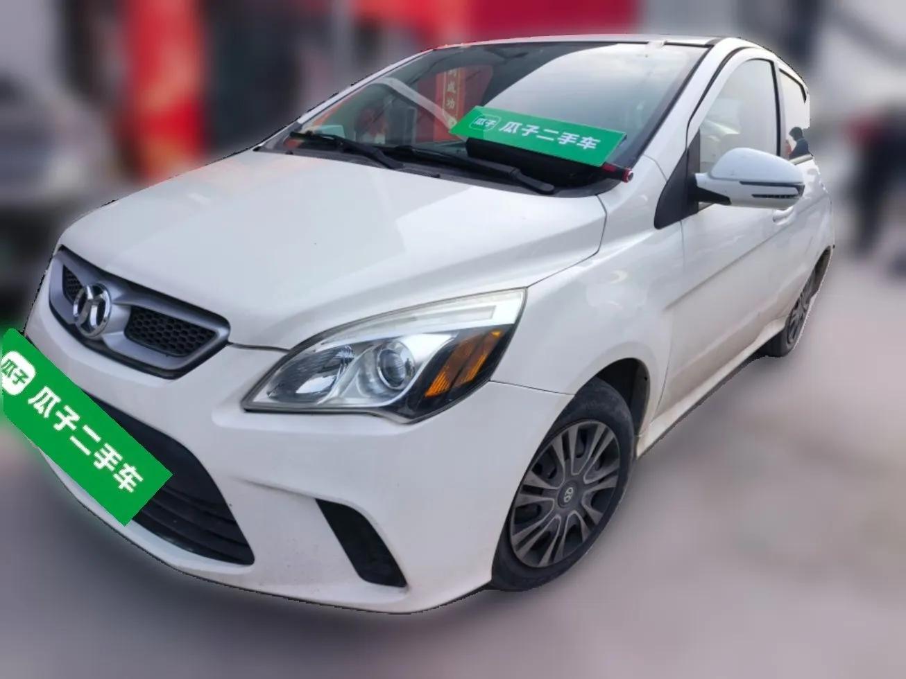 BAIC Senova D20 2015 Hatchback 1.3L Manual Leisure Edition — миниатюра 1