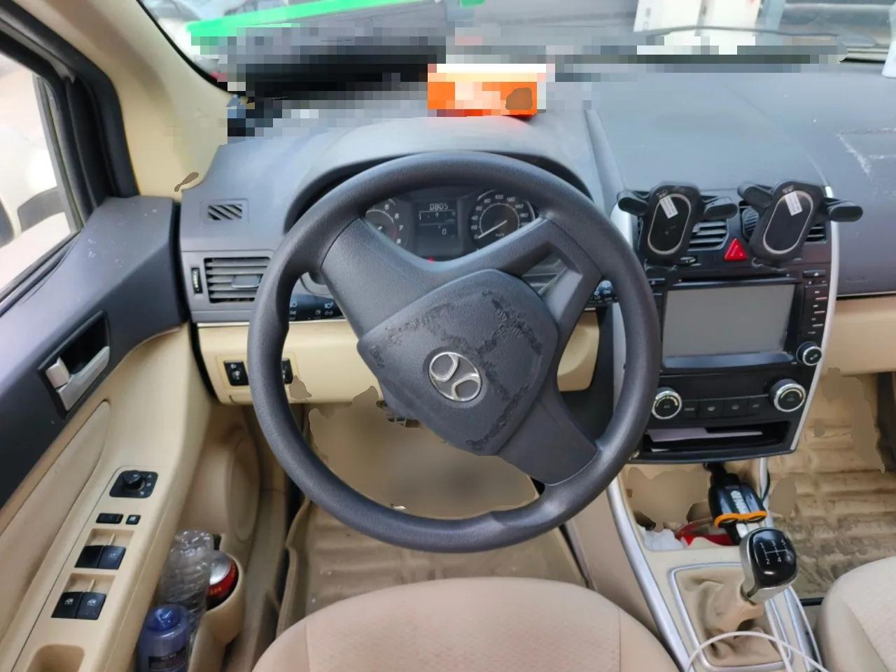 BAIC Senova D20 2015 Hatchback 1.3L Manual Leisure Edition — миниатюра 11