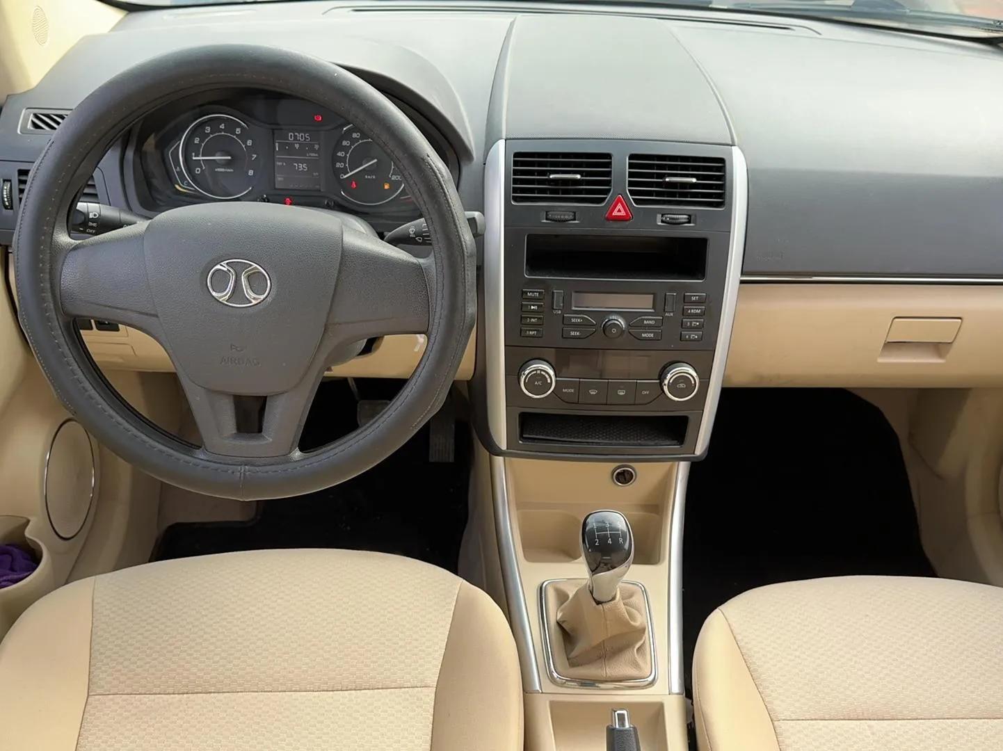 BAIC Senova D20 2015 Hatchback 1.5L Manual Lotte Edition — миниатюра 13