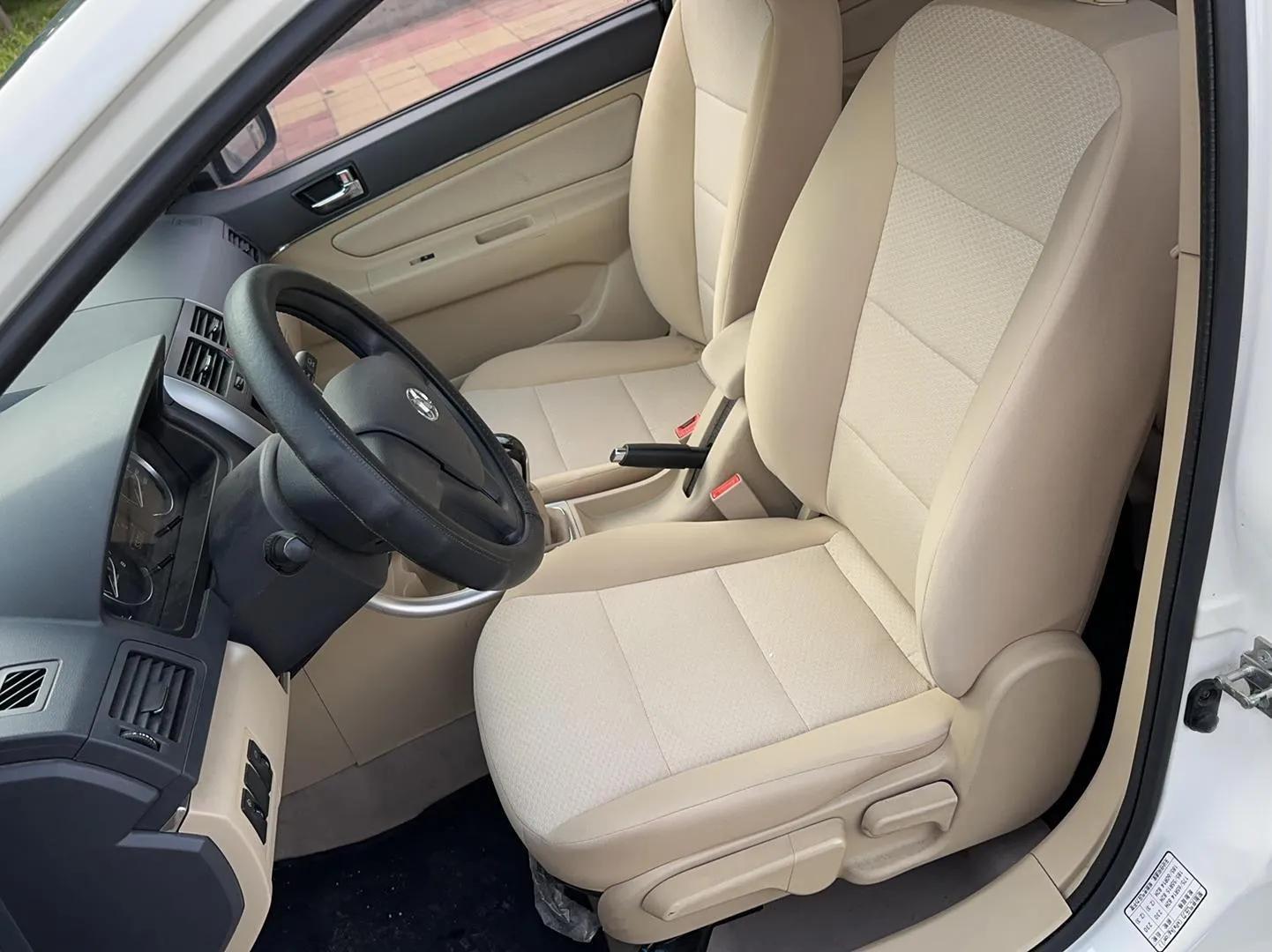 BAIC Senova D20 2015 Hatchback 1.5L Manual Lotte Edition — миниатюра 19