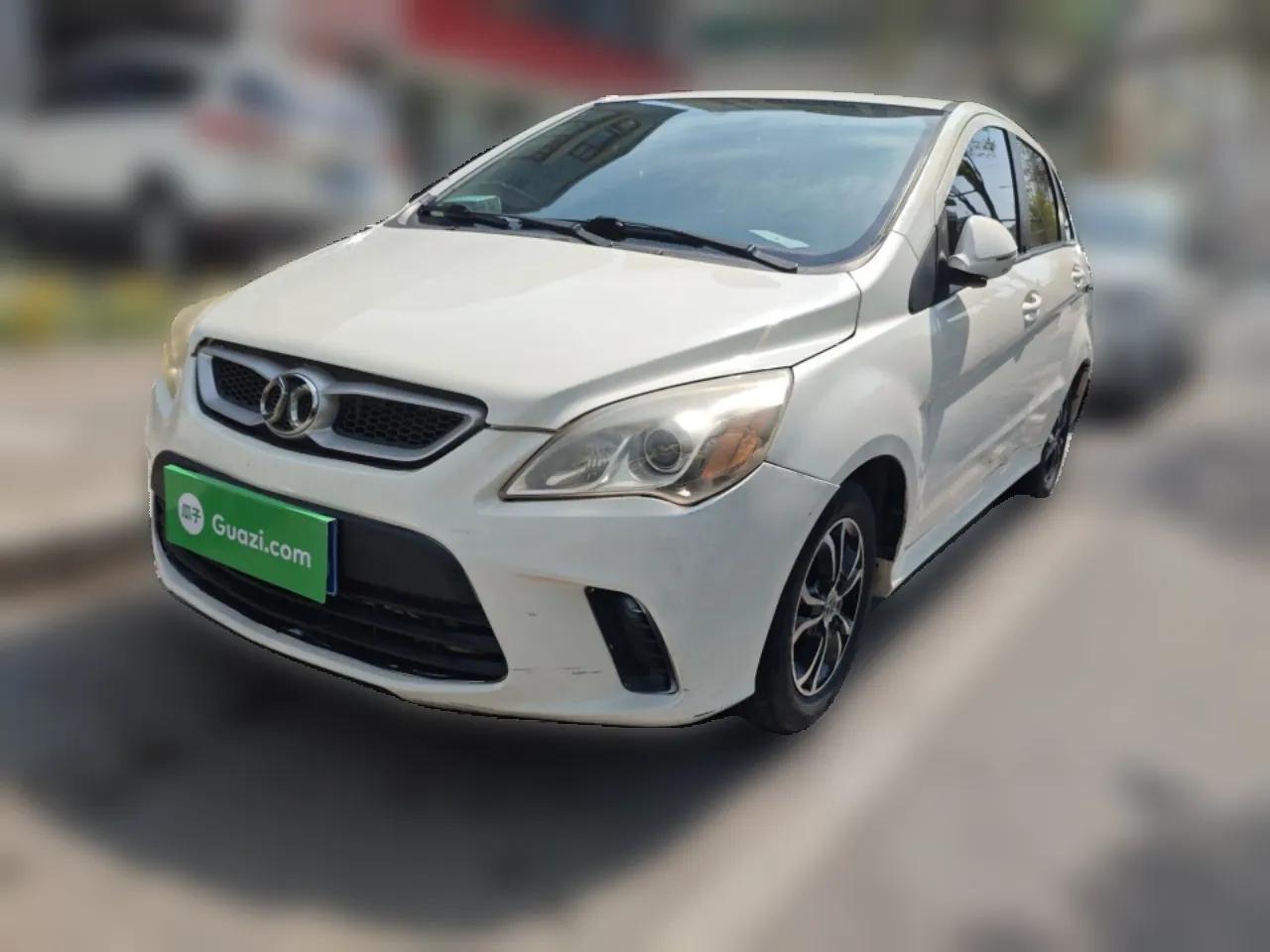 BAIC Senova D20 2015 Hatchback 1.5L Manual Lotte Edition — миниатюра 1