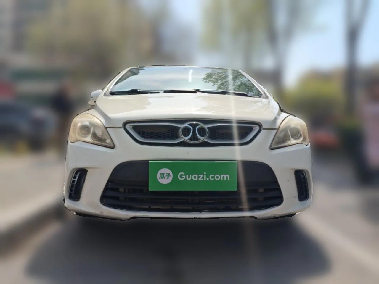 BAIC Senova D20 2015 Hatchback 1.5L Manual Lotte Edition — миниатюра 2