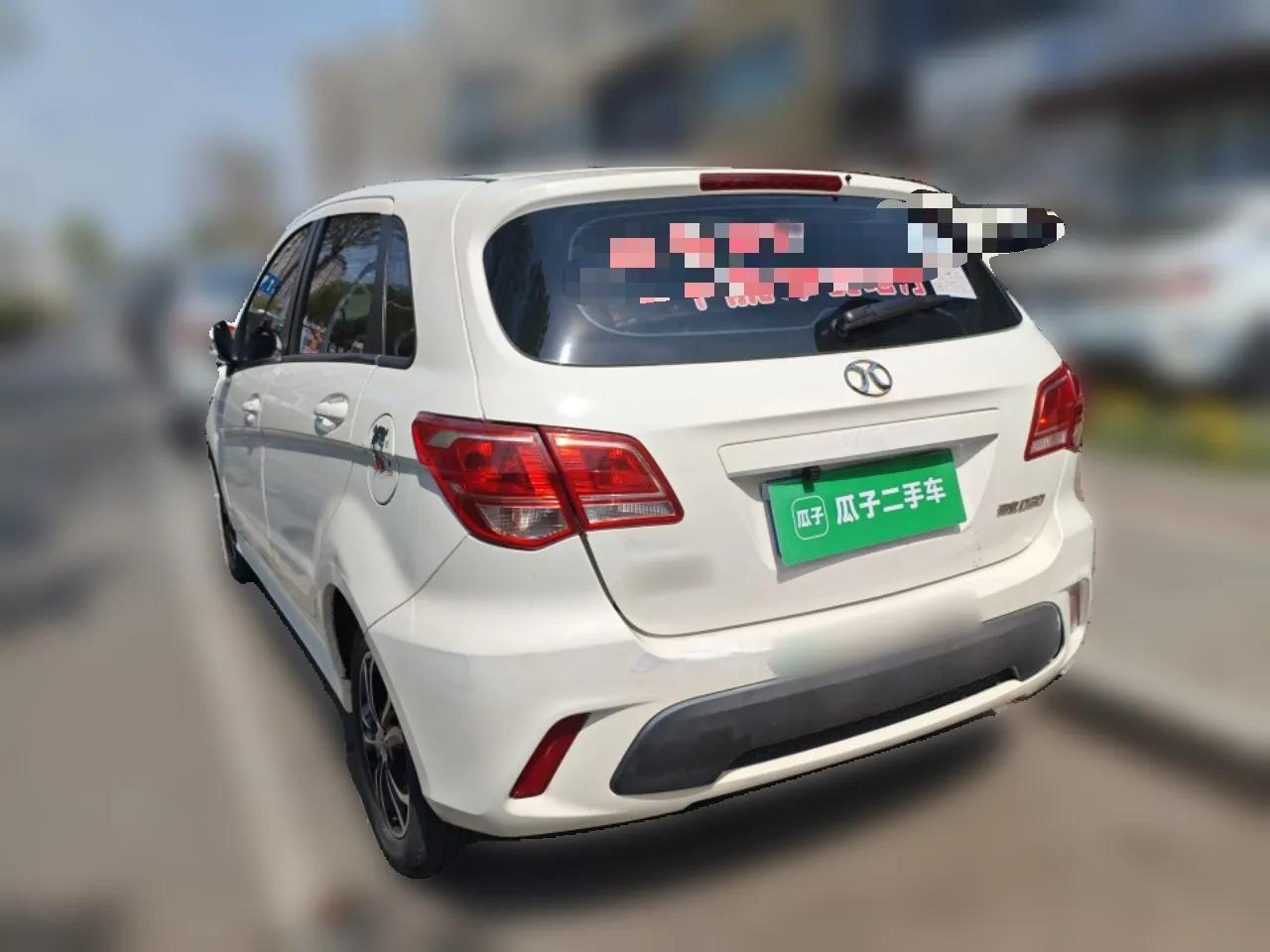 BAIC Senova D20 2015 Hatchback 1.5L Manual Lotte Edition — миниатюра 4