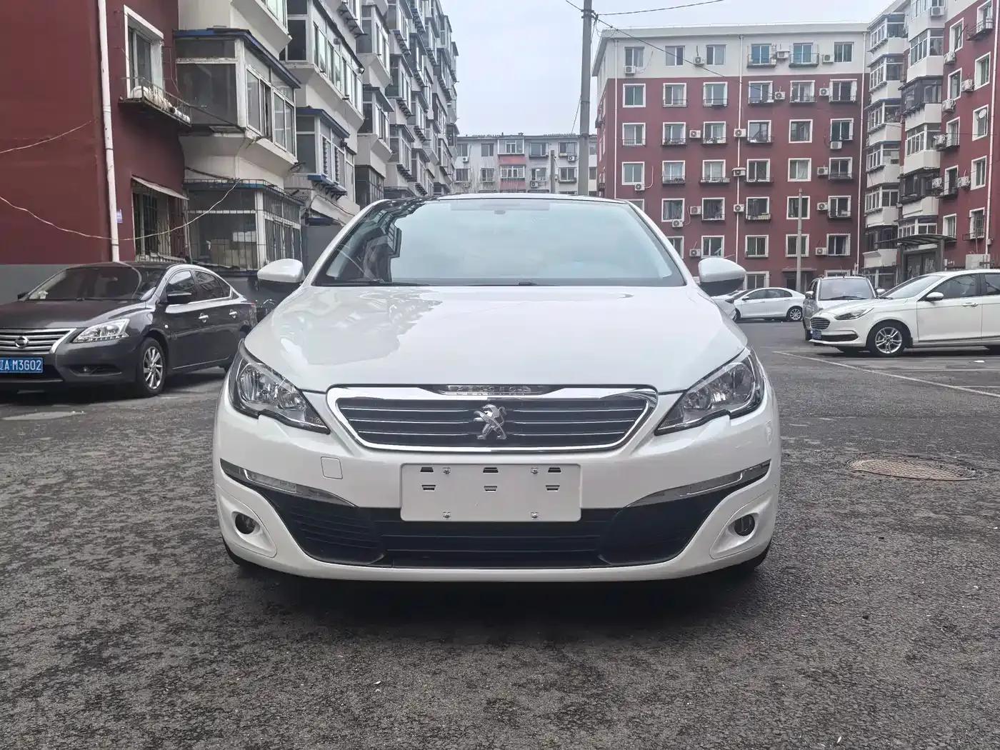 Peugeot 308S 2015 1.2T Automatic Sporty Edition — миниатюра 2