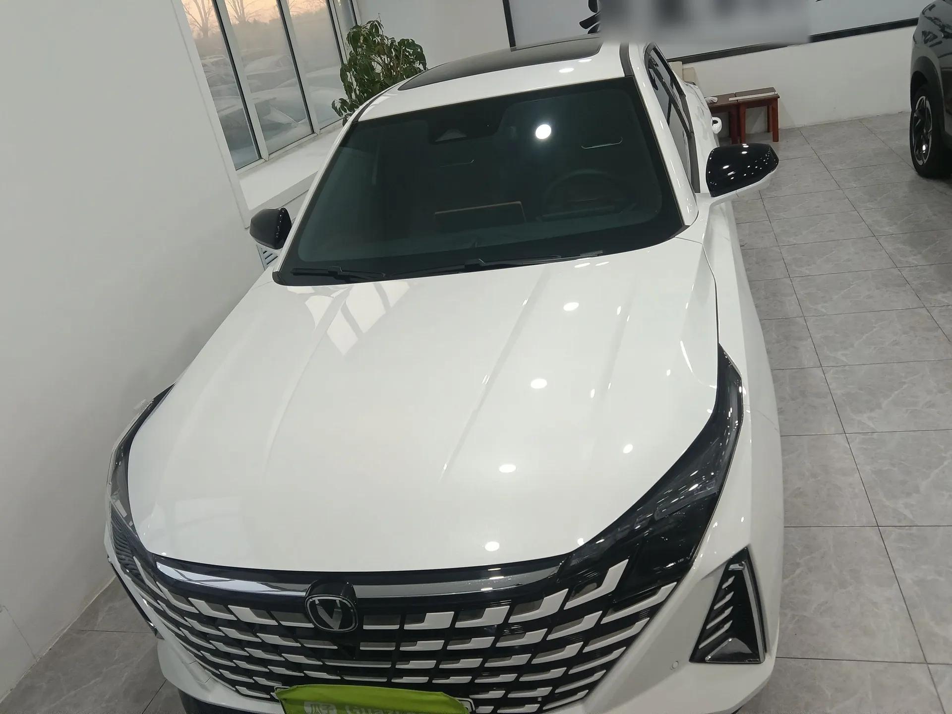 CHANGAN UNI-Z New Energy 2024 Blue Whale Smart Electric iDD 125km Beyond Edition — миниатюра 2