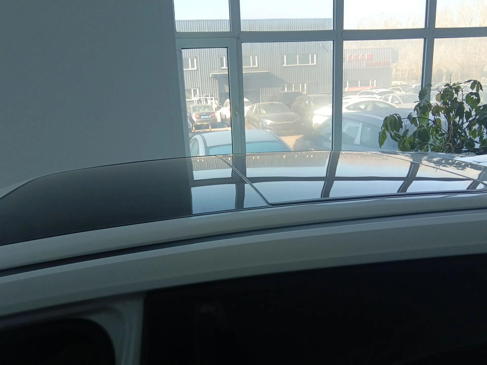 CHANGAN UNI-Z New Energy 2024 Blue Whale Smart Electric iDD 125km Beyond Edition — миниатюра 11
