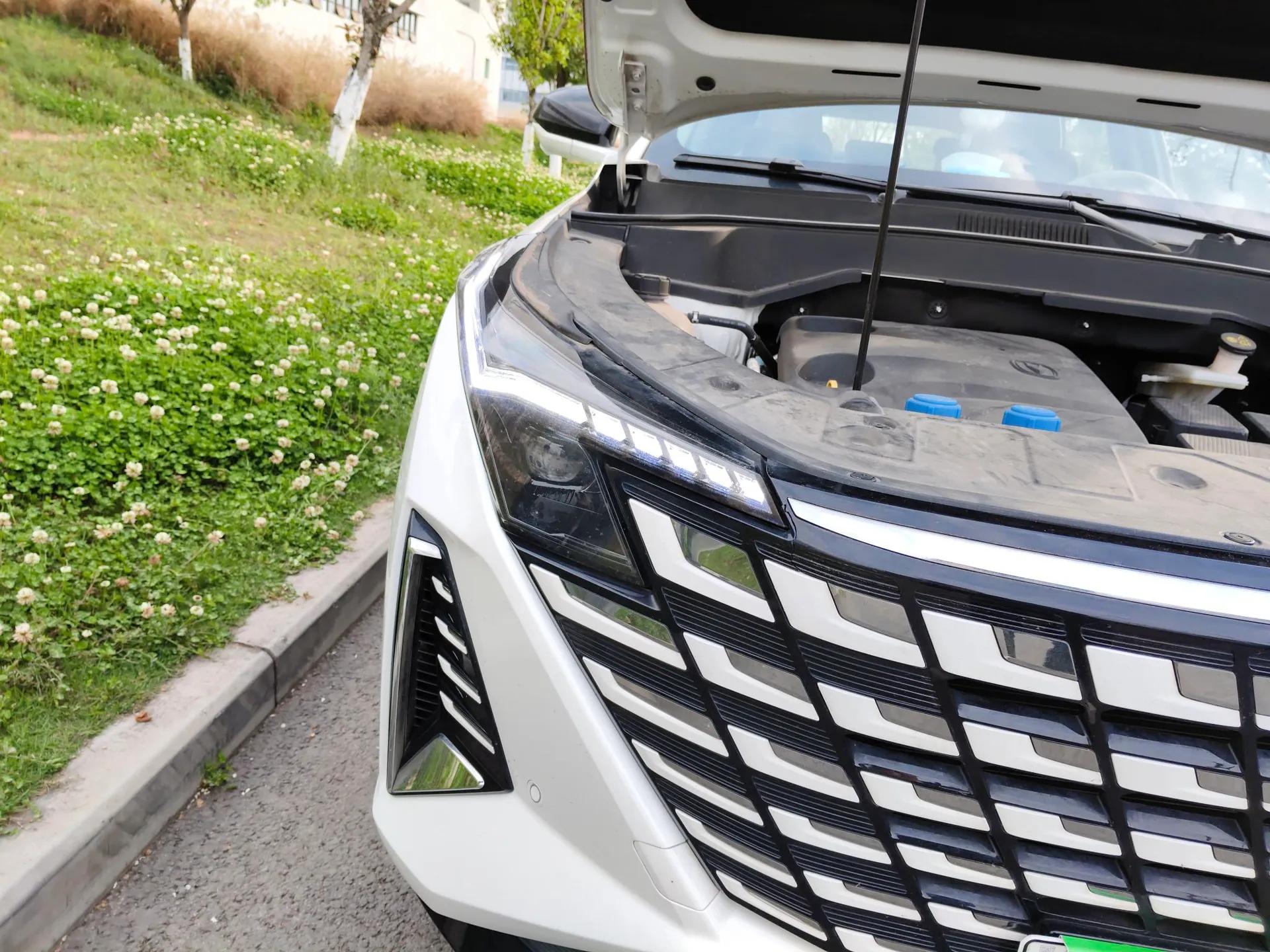 CHANGAN UNI-Z New Energy 2024 Blue Whale Smart Electric iDD 125km Beyond Edition — миниатюра 7