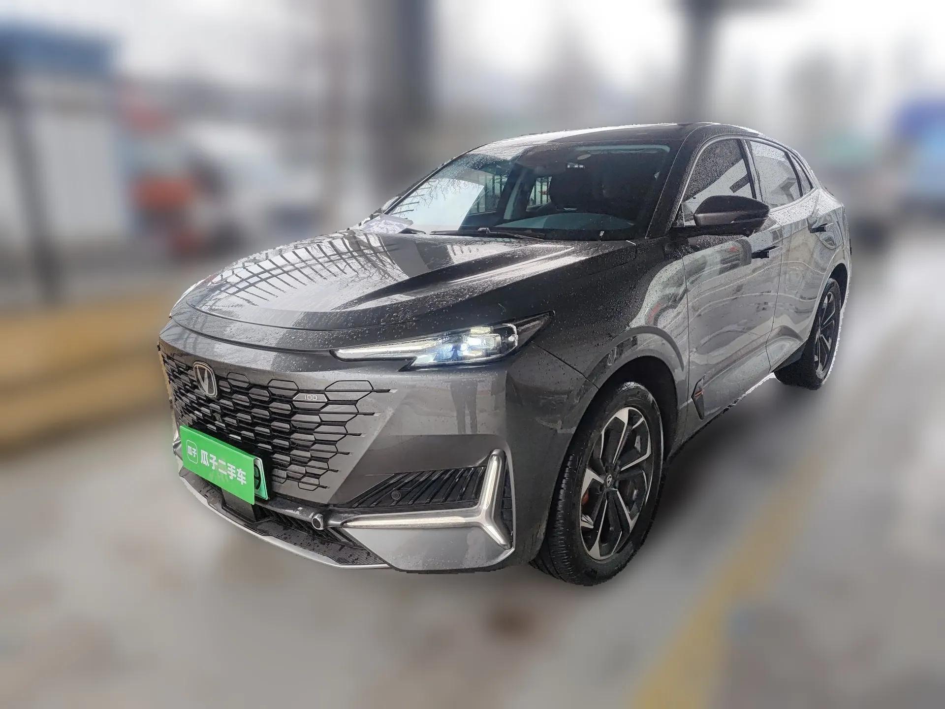 CHANGAN UNI-K iDD 2023 Zhidian iDD 1.5T 135km Smart & Fun Model — миниатюра 1