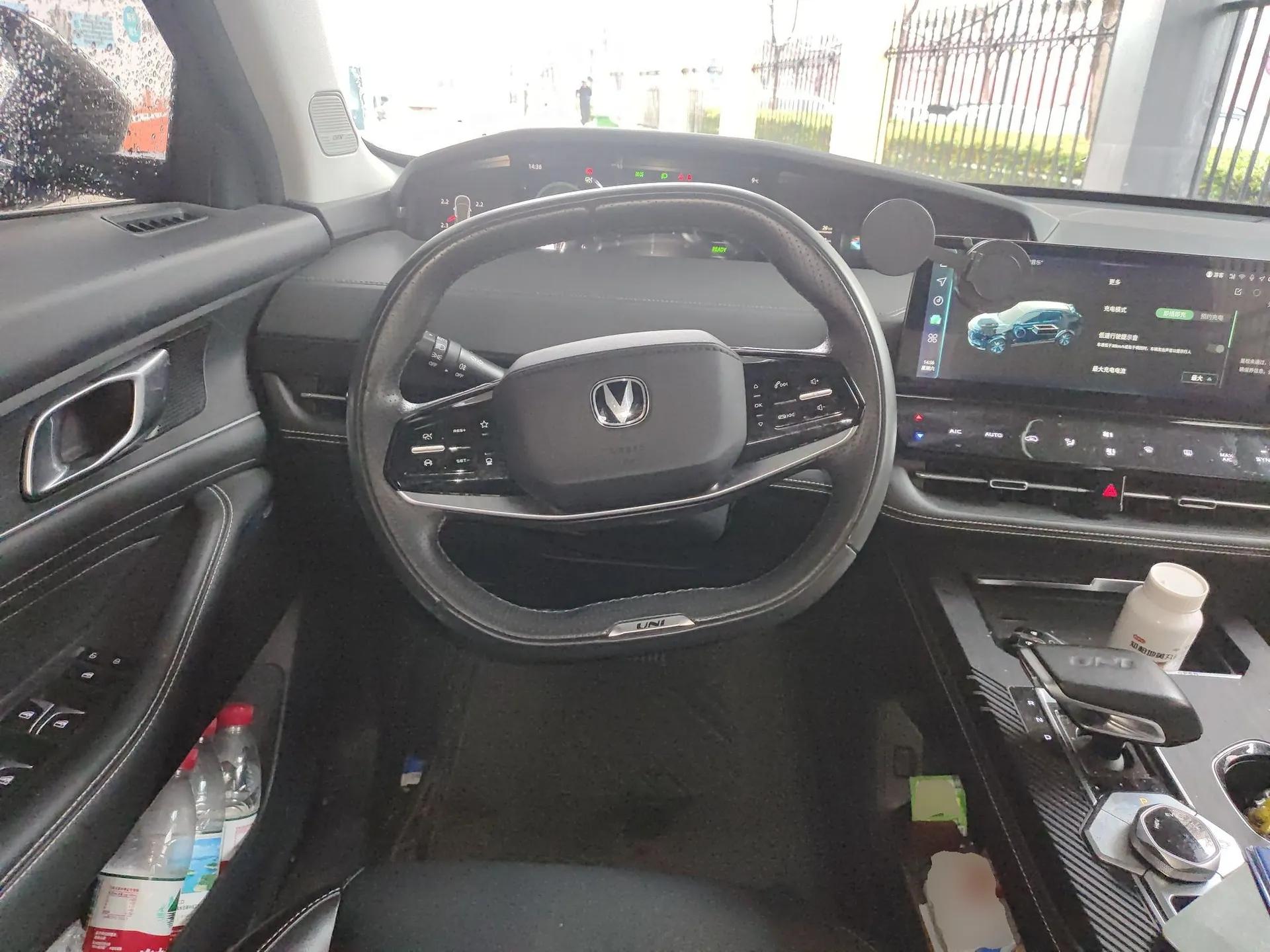CHANGAN UNI-K iDD 2023 Zhidian iDD 1.5T 135km Smart & Fun Model — миниатюра 11