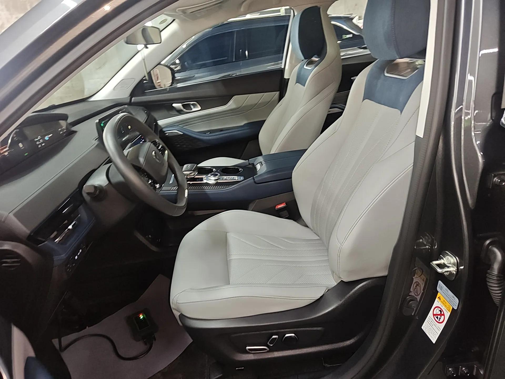 CHANGAN UNI-K iDD 2024 Smart Electric iDD 1.5T 135km Smart Enjoyment Model — миниатюра 18