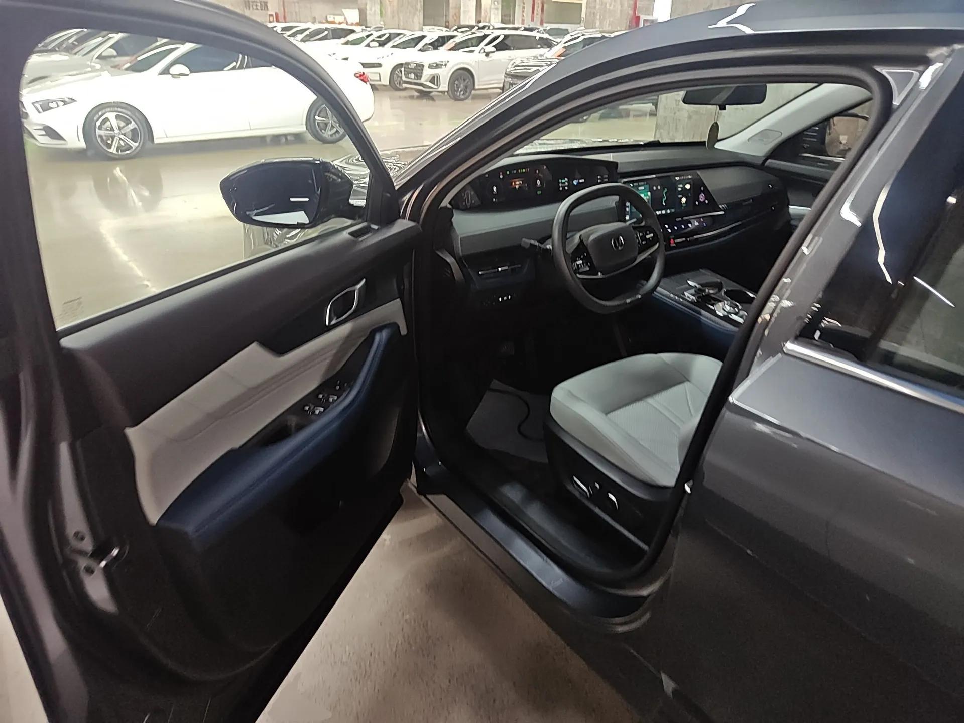 CHANGAN UNI-K iDD 2024 Smart Electric iDD 1.5T 135km Smart Enjoyment Model — миниатюра 19