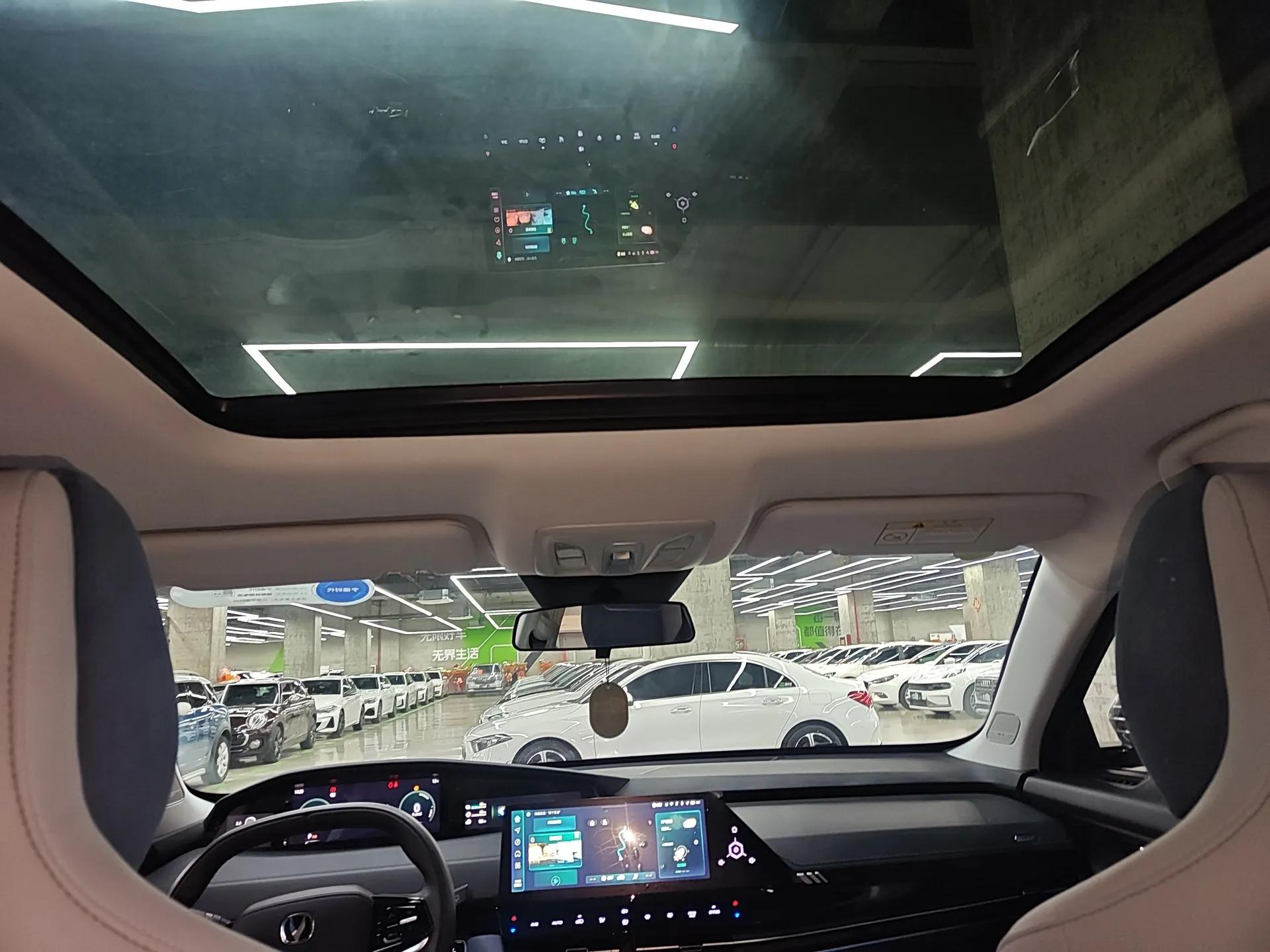 CHANGAN UNI-K iDD 2024 Smart Electric iDD 1.5T 135km Smart Enjoyment Model — миниатюра 21