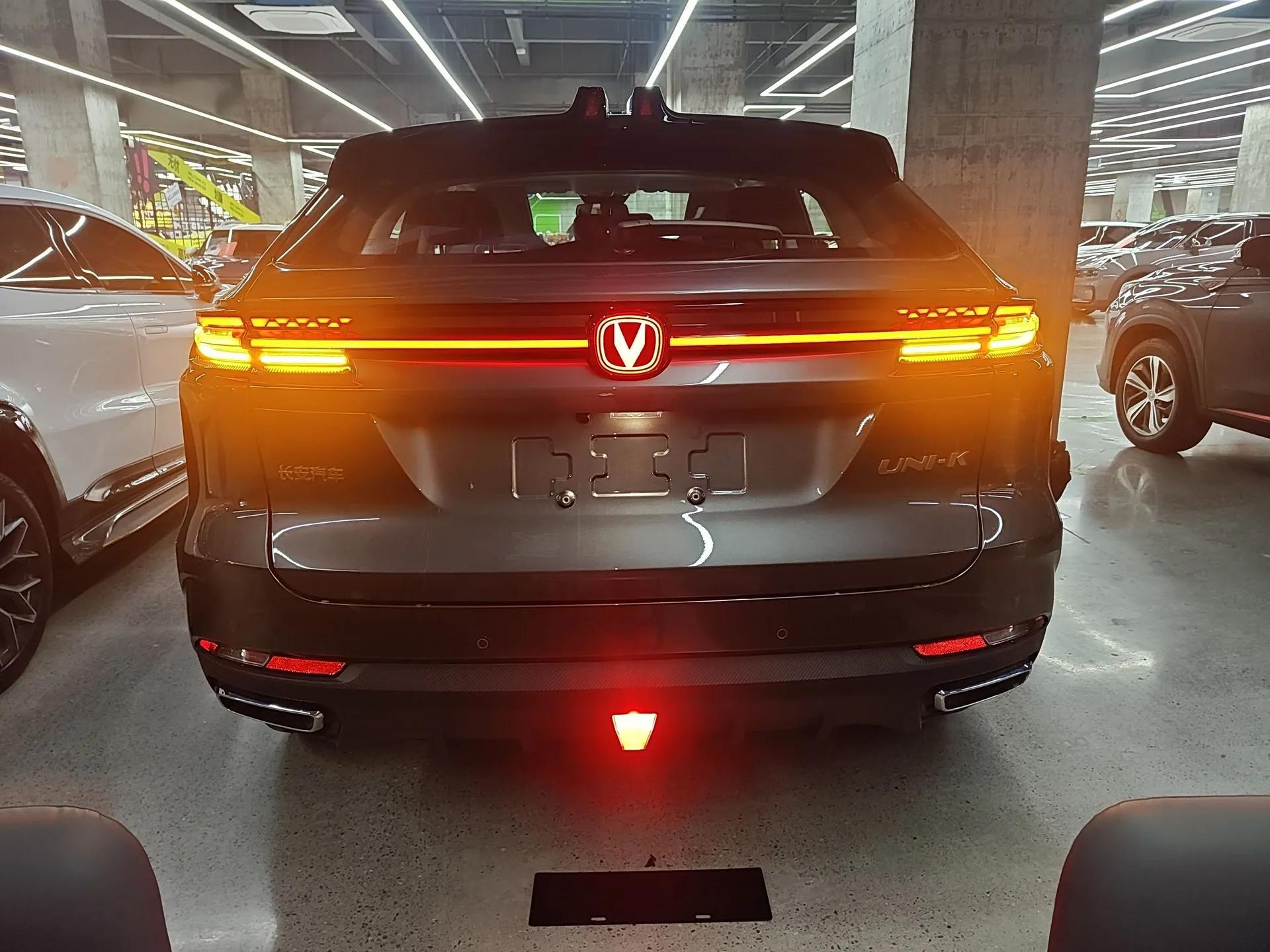 CHANGAN UNI-K iDD 2024 Smart Electric iDD 1.5T 135km Smart Enjoyment Model — миниатюра 5