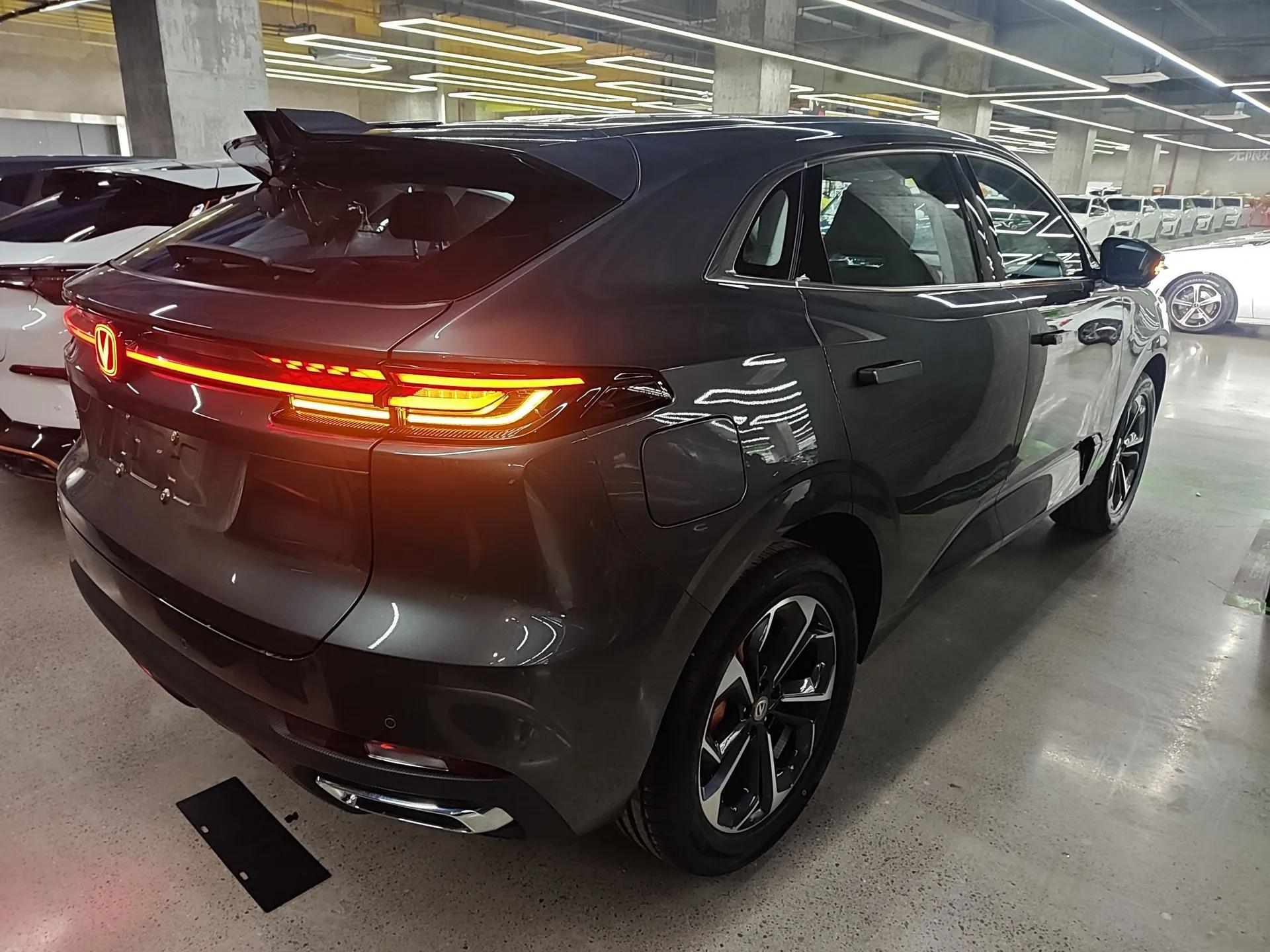 CHANGAN UNI-K iDD 2024 Smart Electric iDD 1.5T 135km Smart Enjoyment Model — миниатюра 6