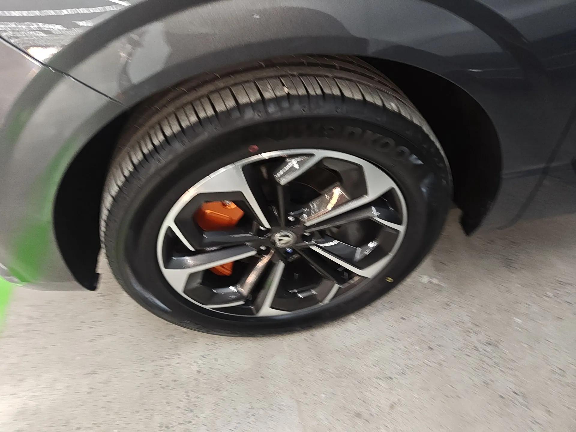 CHANGAN UNI-K iDD 2024 Smart Electric iDD 1.5T 135km Smart Enjoyment Model — миниатюра 8