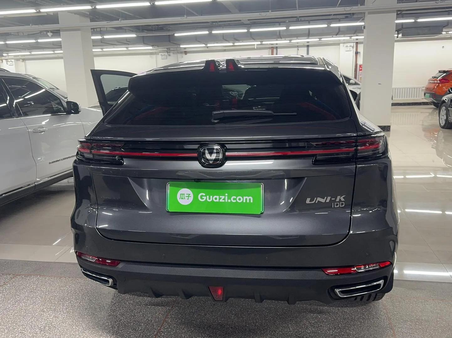 CHANGAN UNI-K iDD 2023 Zhidian iDD 1.5T 135km Smart & Fun Model — миниатюра 5