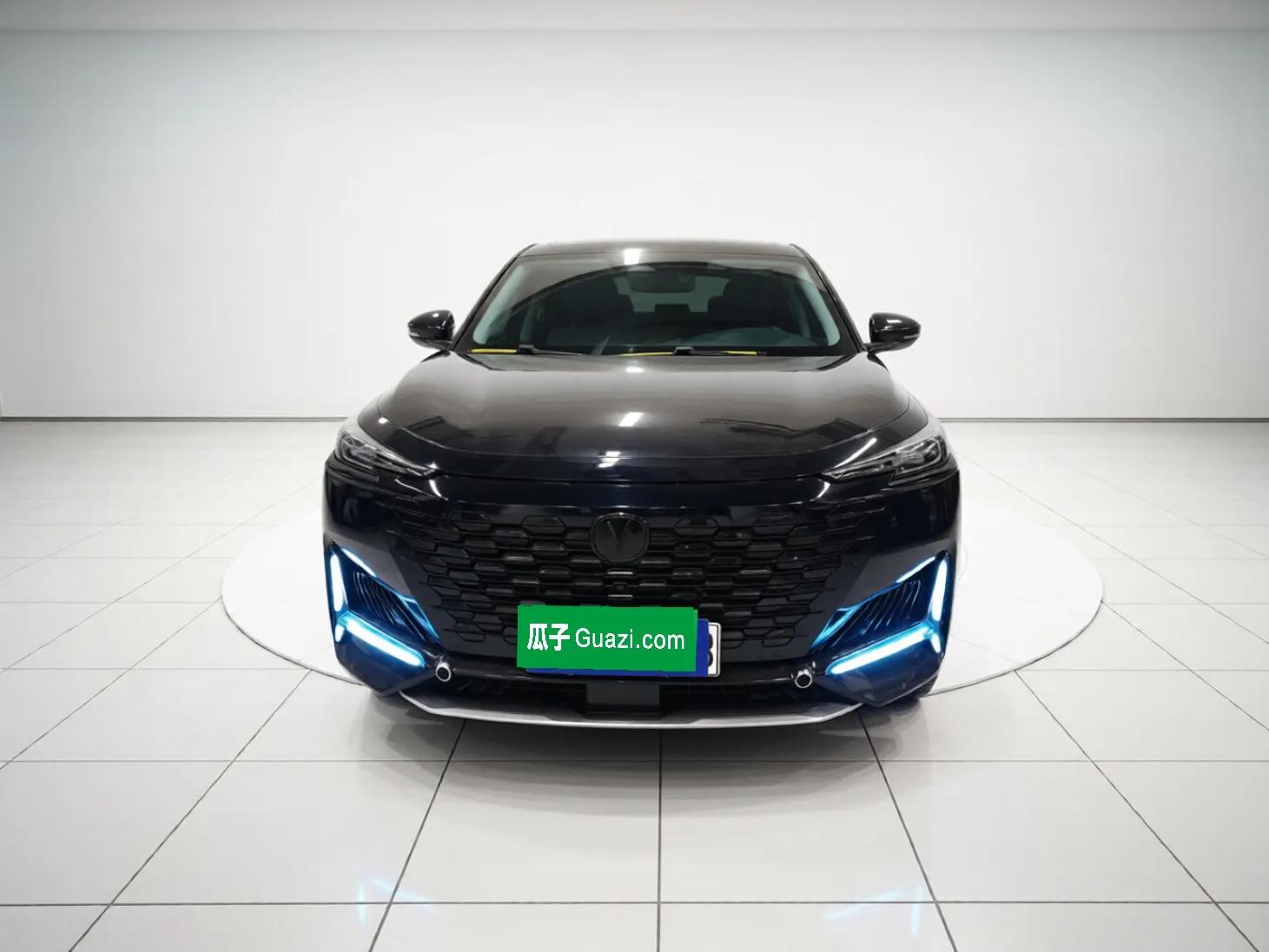 CHANGAN UNI-K iDD 2022 Blue Whale iDD 130km 1.5T Prestige Model — миниатюра 2