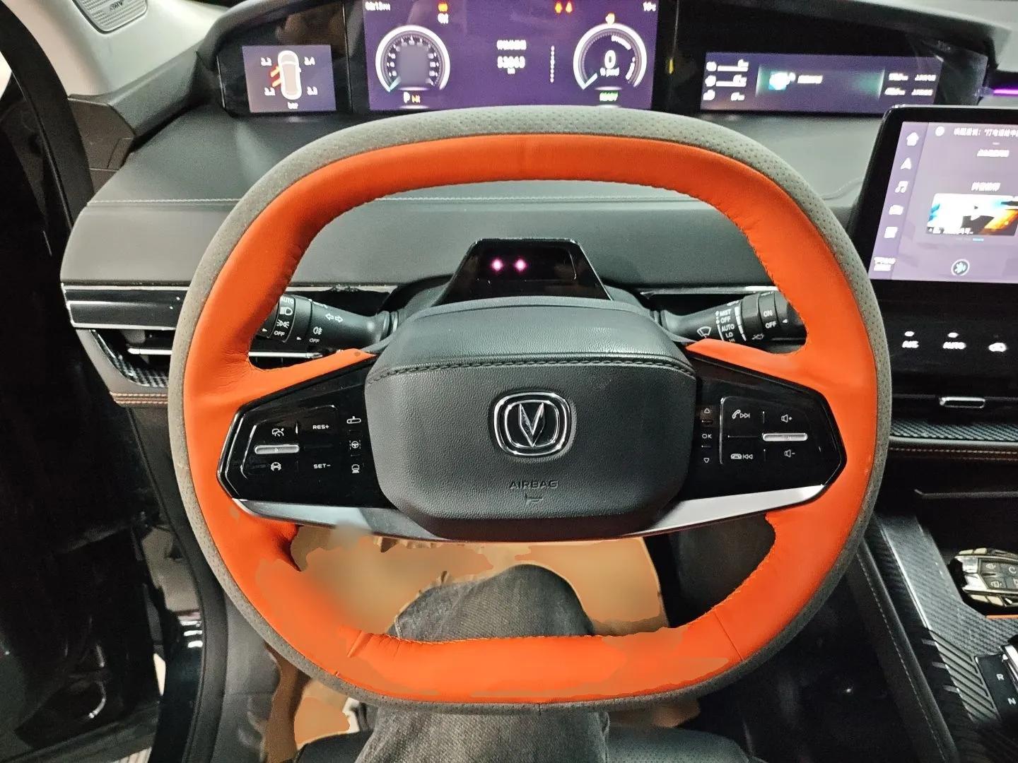 CHANGAN UNI-K iDD 2022 Blue Whale iDD 130km 1.5T Prestige Model — миниатюра 13