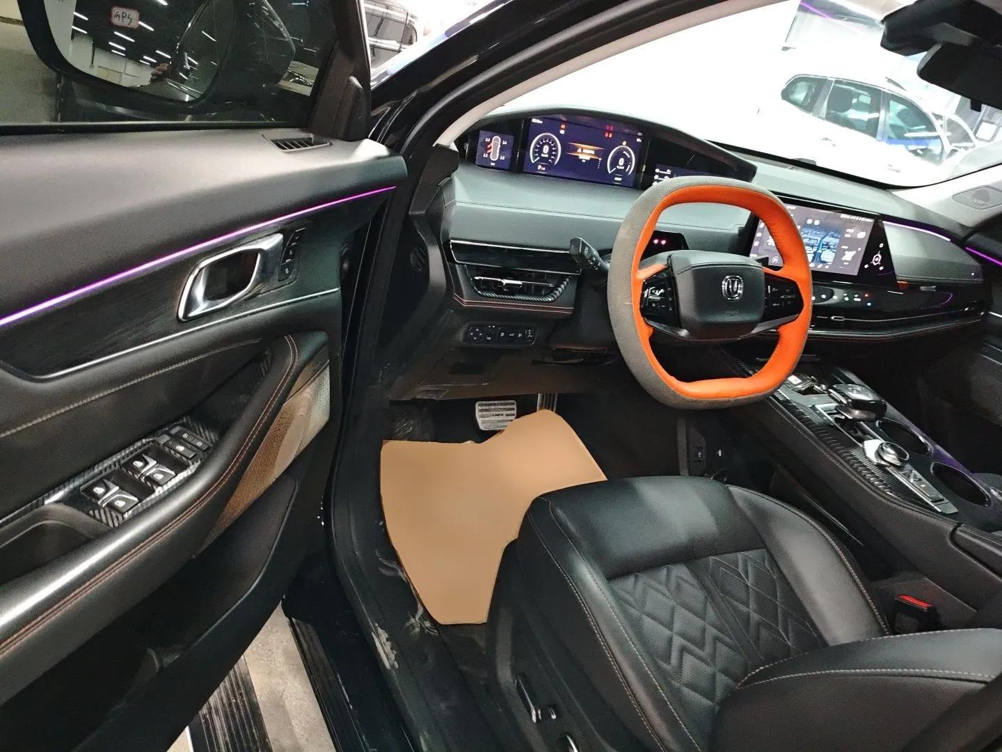 CHANGAN UNI-K iDD 2022 Blue Whale iDD 130km 1.5T Prestige Model — миниатюра 18