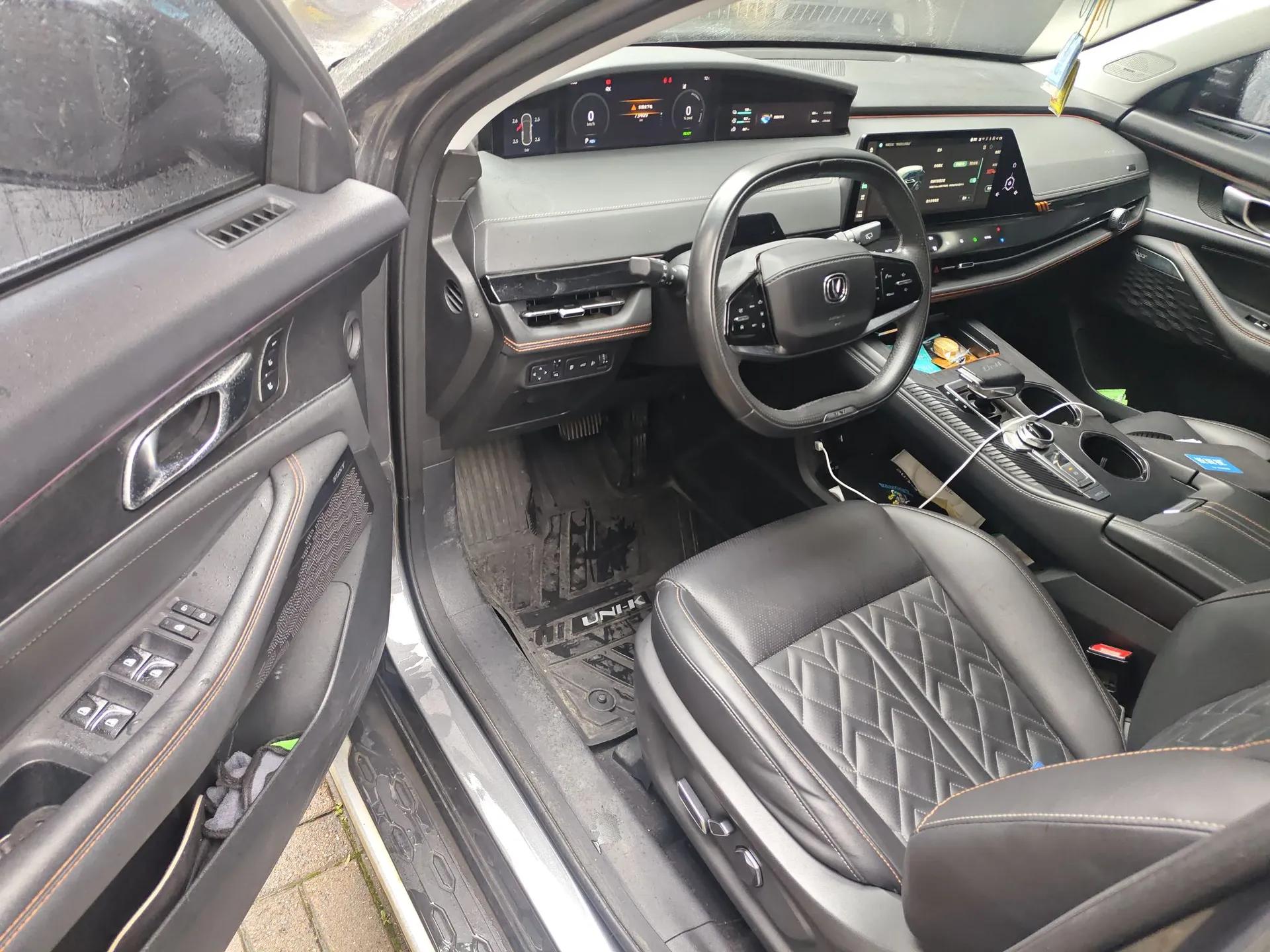 CHANGAN UNI-K iDD 2022 Blue Whale iDD 130km 1.5T Prestige Model — миниатюра 17