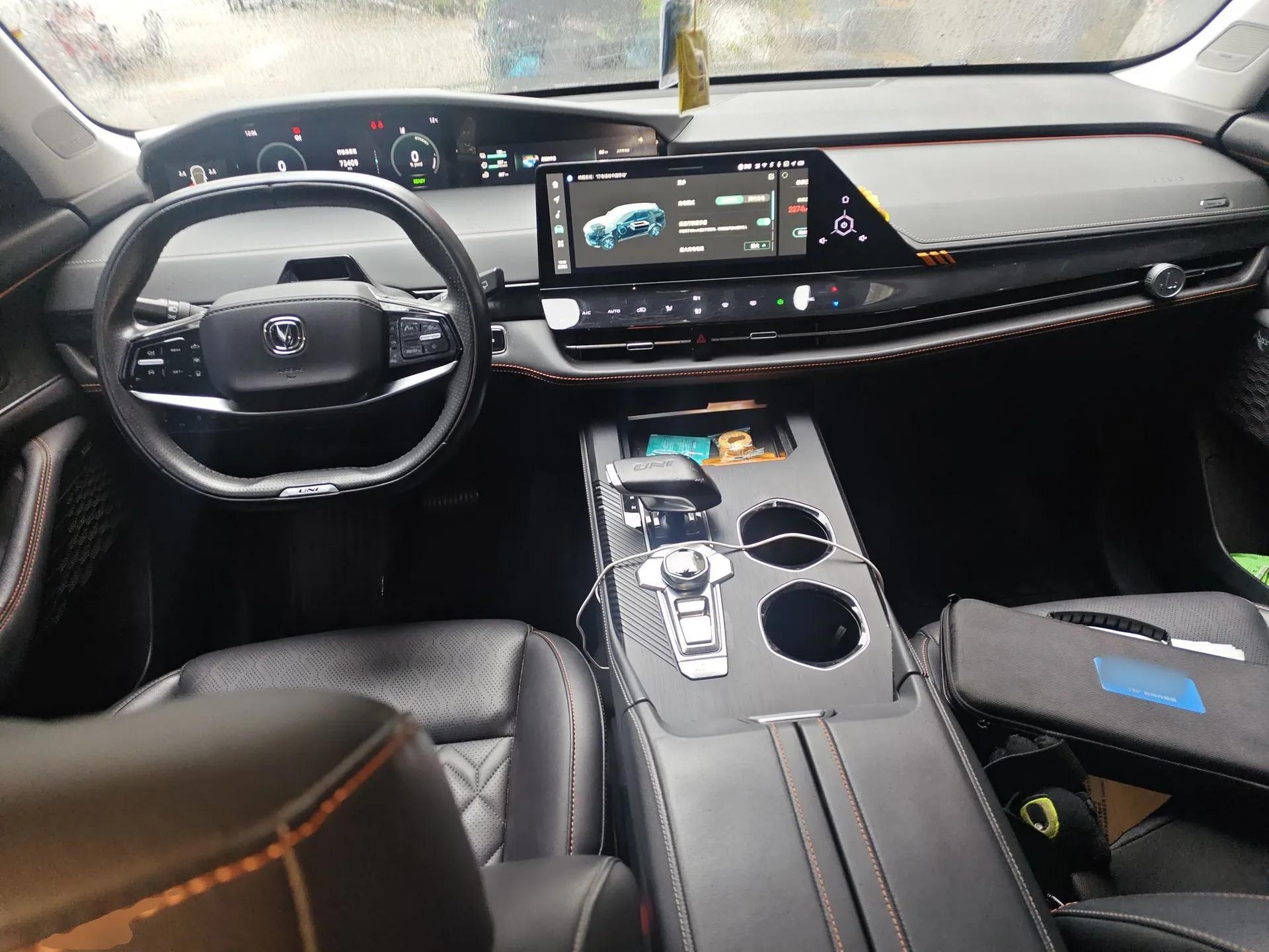 CHANGAN UNI-K iDD 2022 Blue Whale iDD 130km 1.5T Prestige Model — миниатюра 10